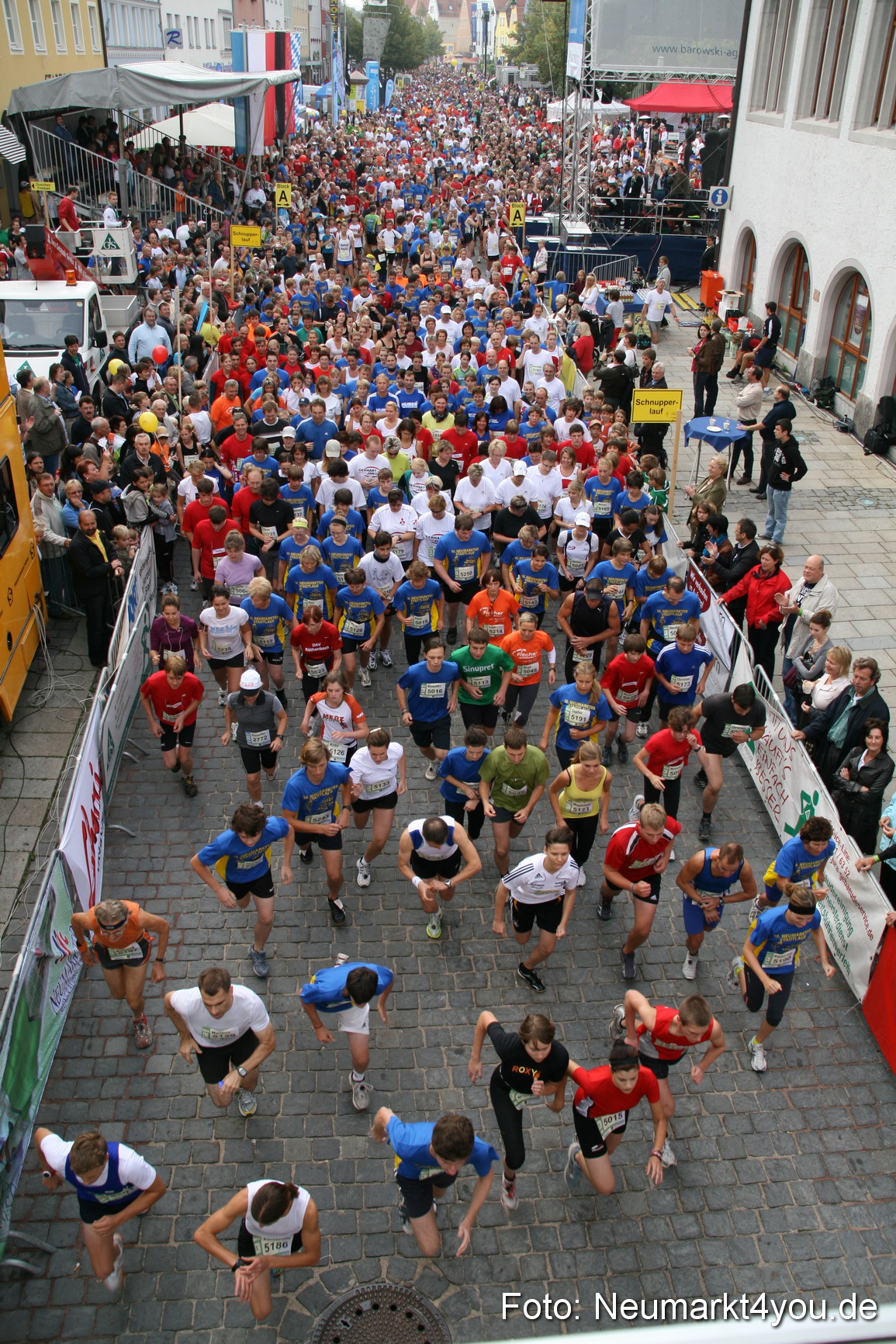 0031 Stadtlauf Neumarkt Startbereich 200909
