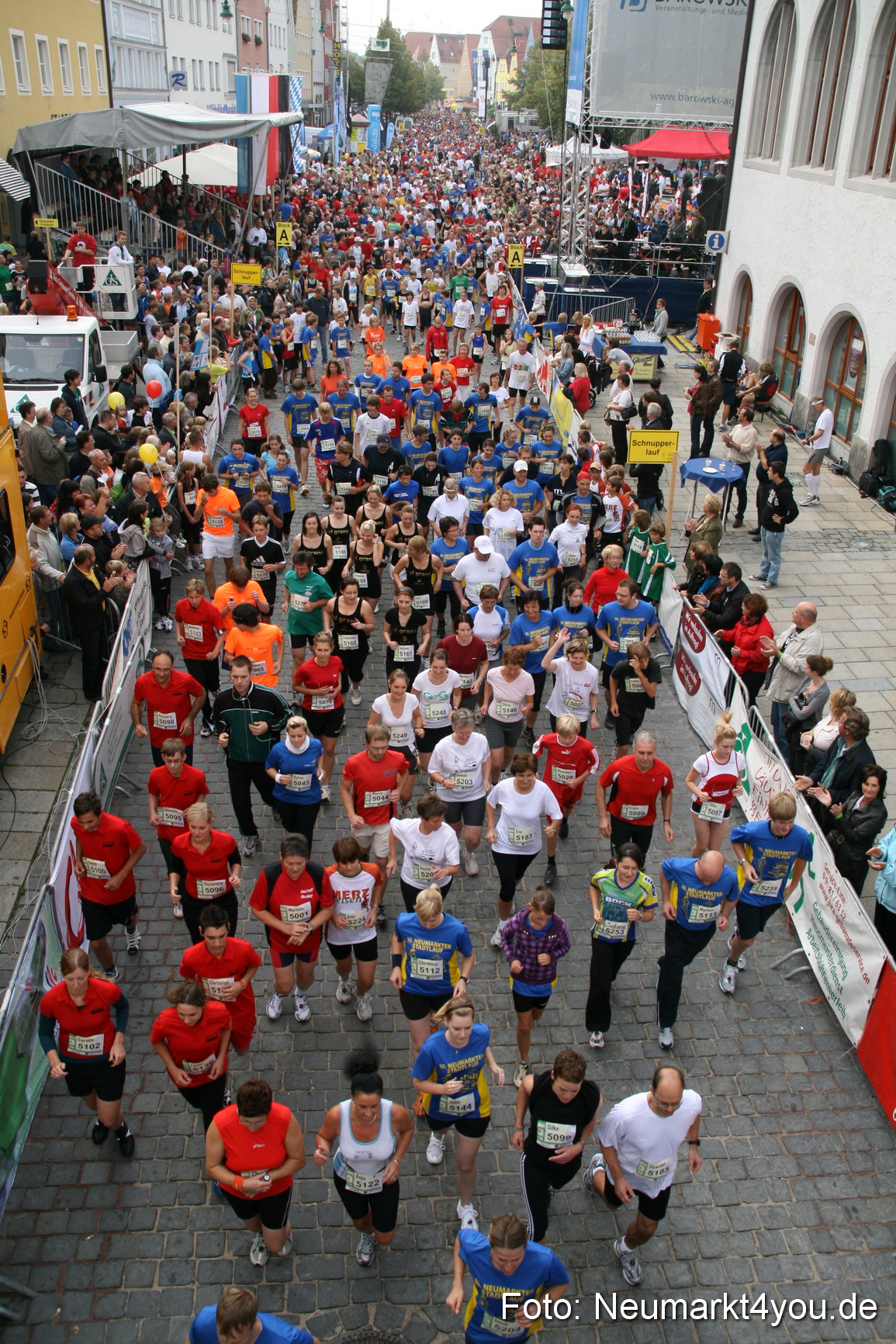 0035 Stadtlauf Neumarkt Startbereich 200909