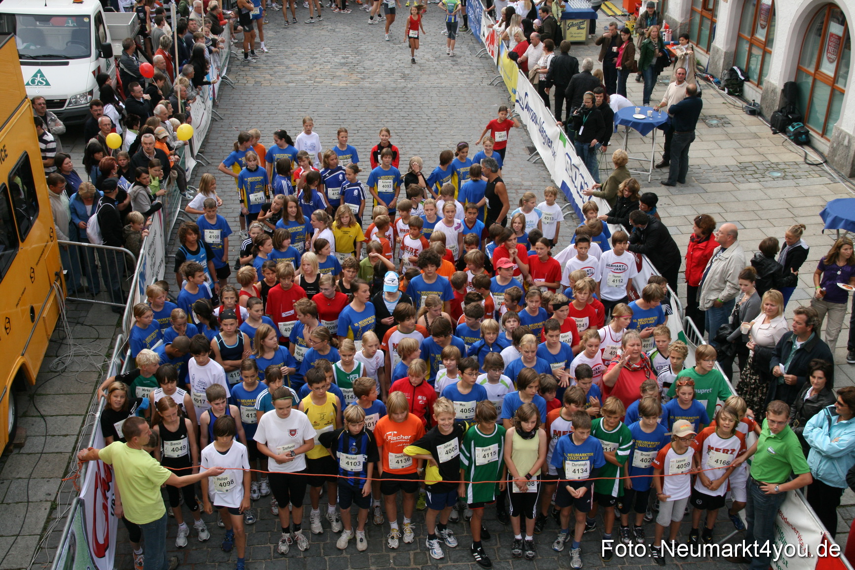 0037 Stadtlauf Neumarkt Startbereich 200909