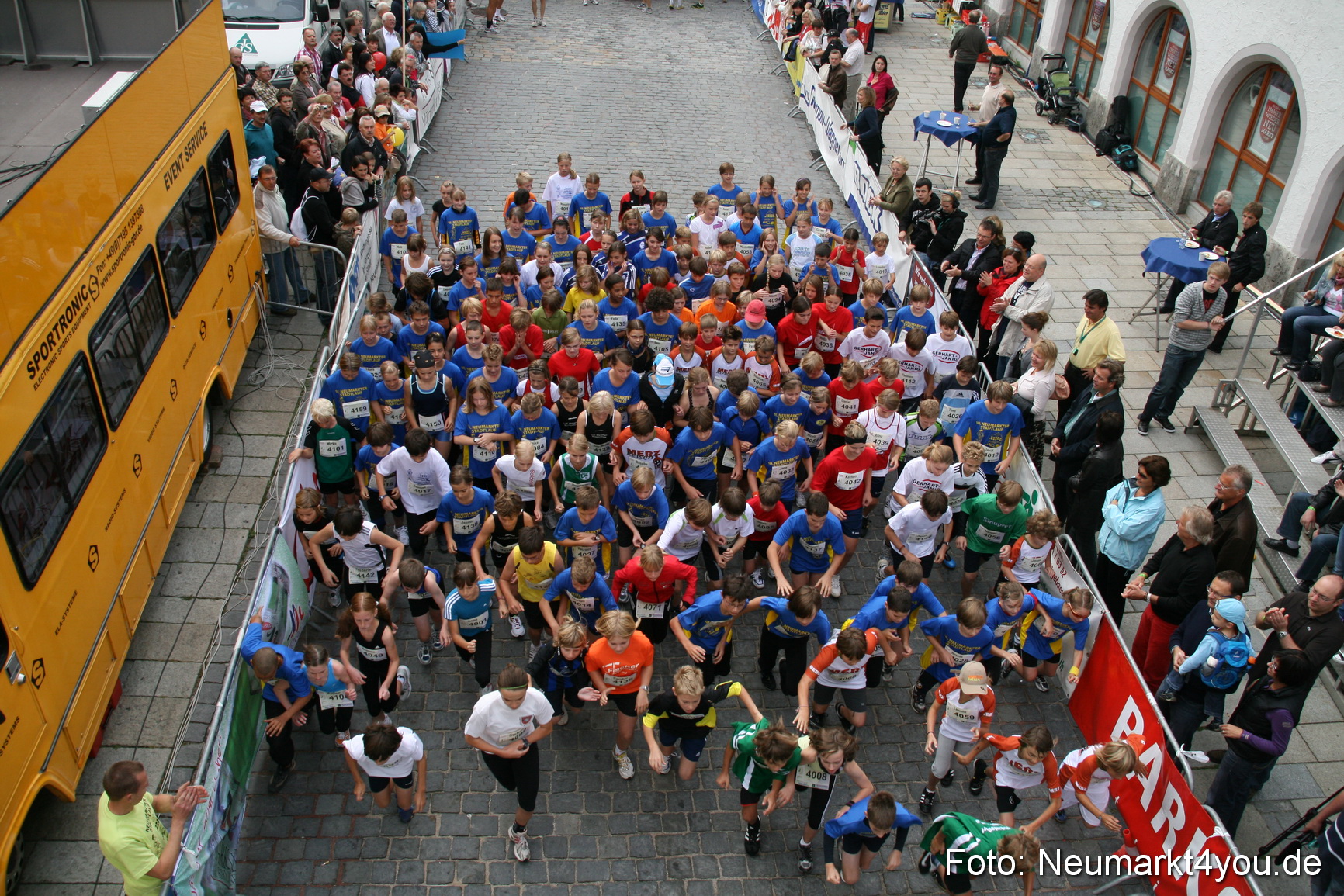 0040 Stadtlauf Neumarkt Startbereich 200909