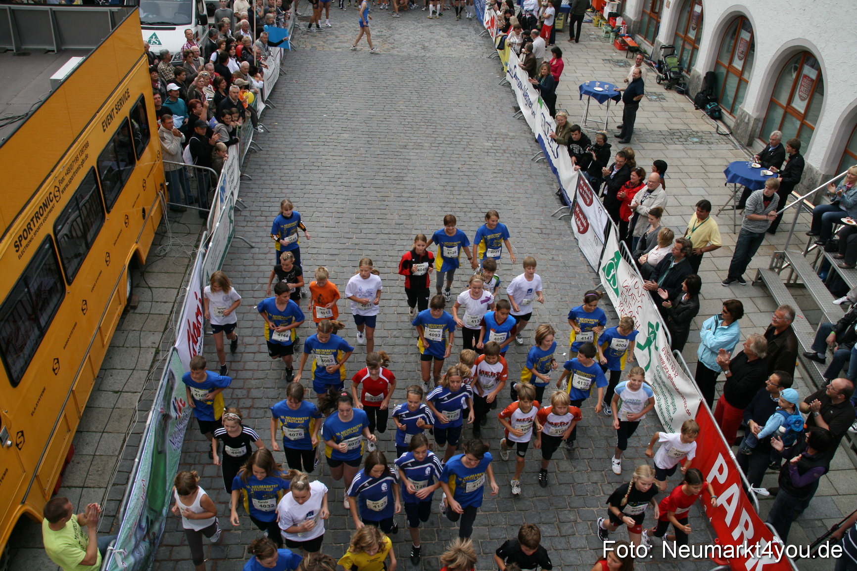 0043 Stadtlauf Neumarkt Startbereich 200909