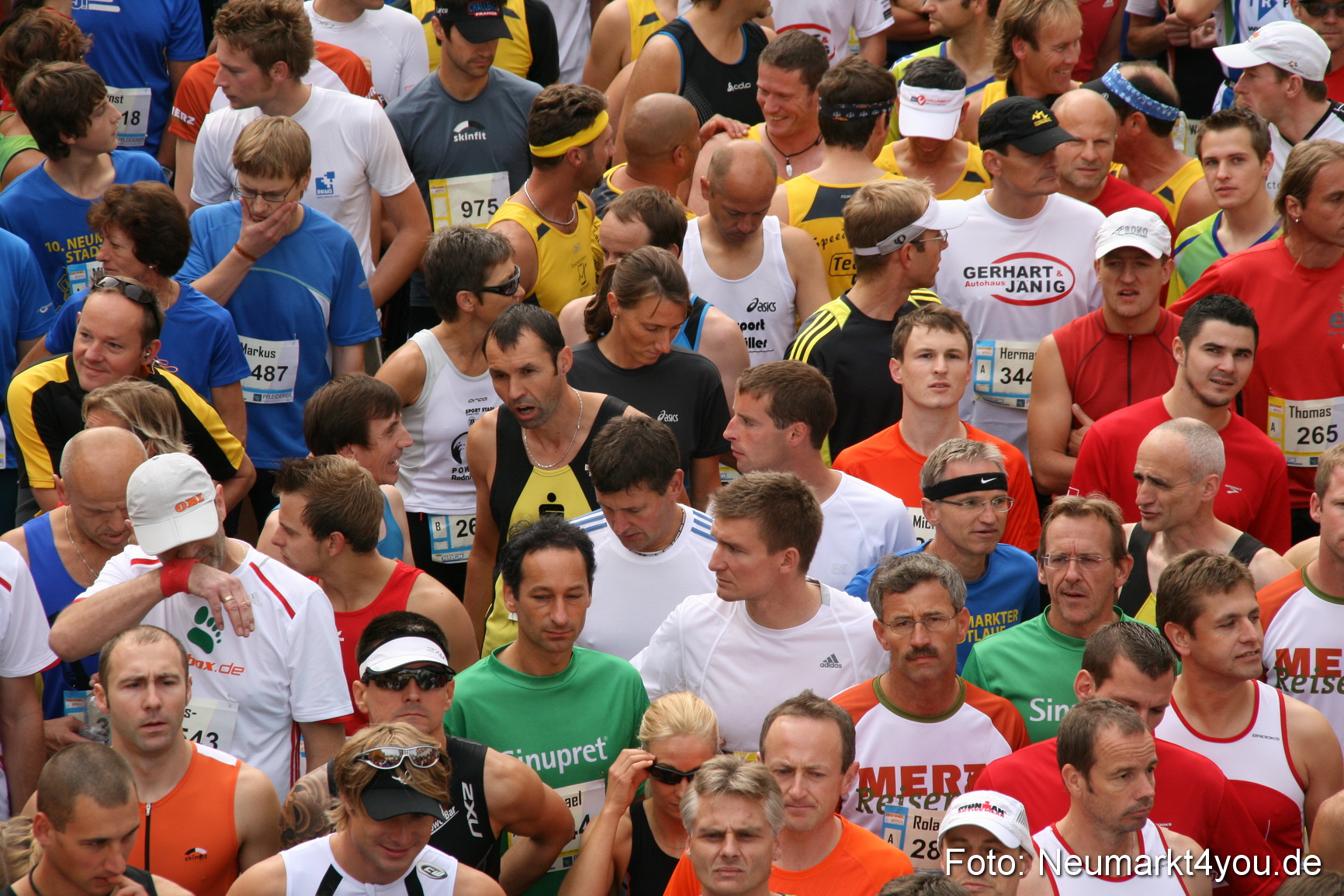 0045 Stadtlauf Neumarkt Startbereich 200909