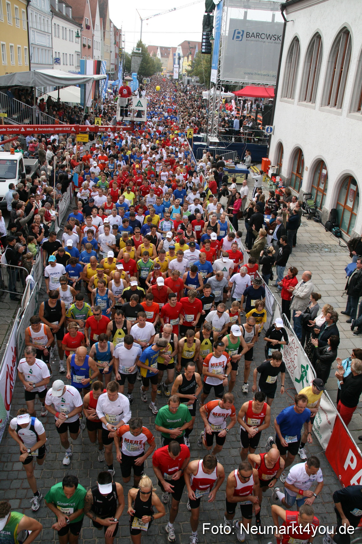 0052 Stadtlauf Neumarkt Startbereich 200909