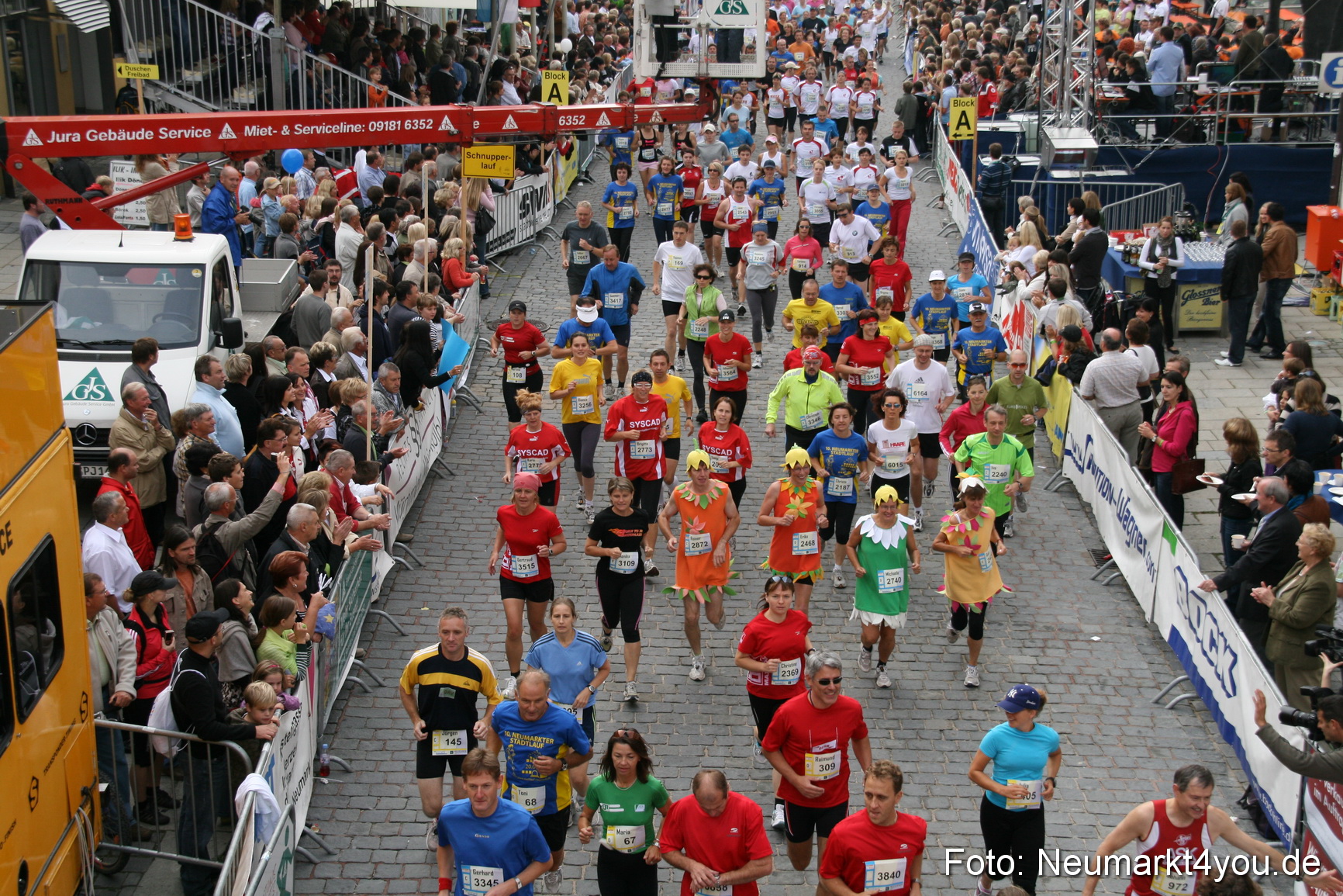0068 Stadtlauf Neumarkt Startbereich 200909