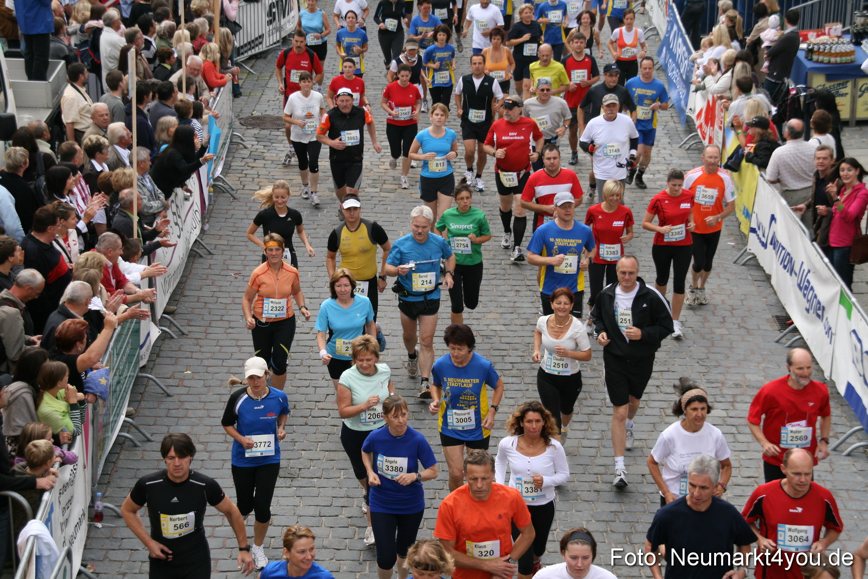0071 Stadtlauf Neumarkt Startbereich 200909