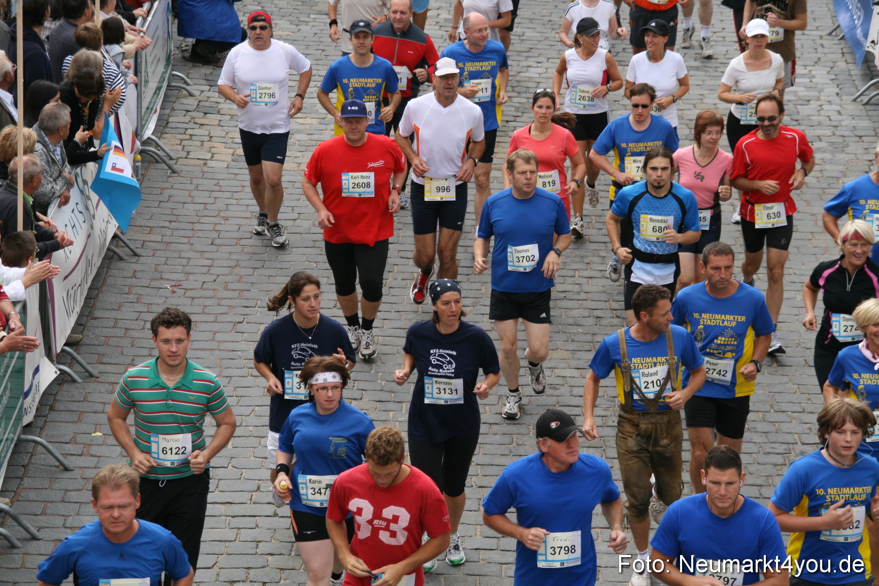 0077 Stadtlauf Neumarkt Startbereich 200909
