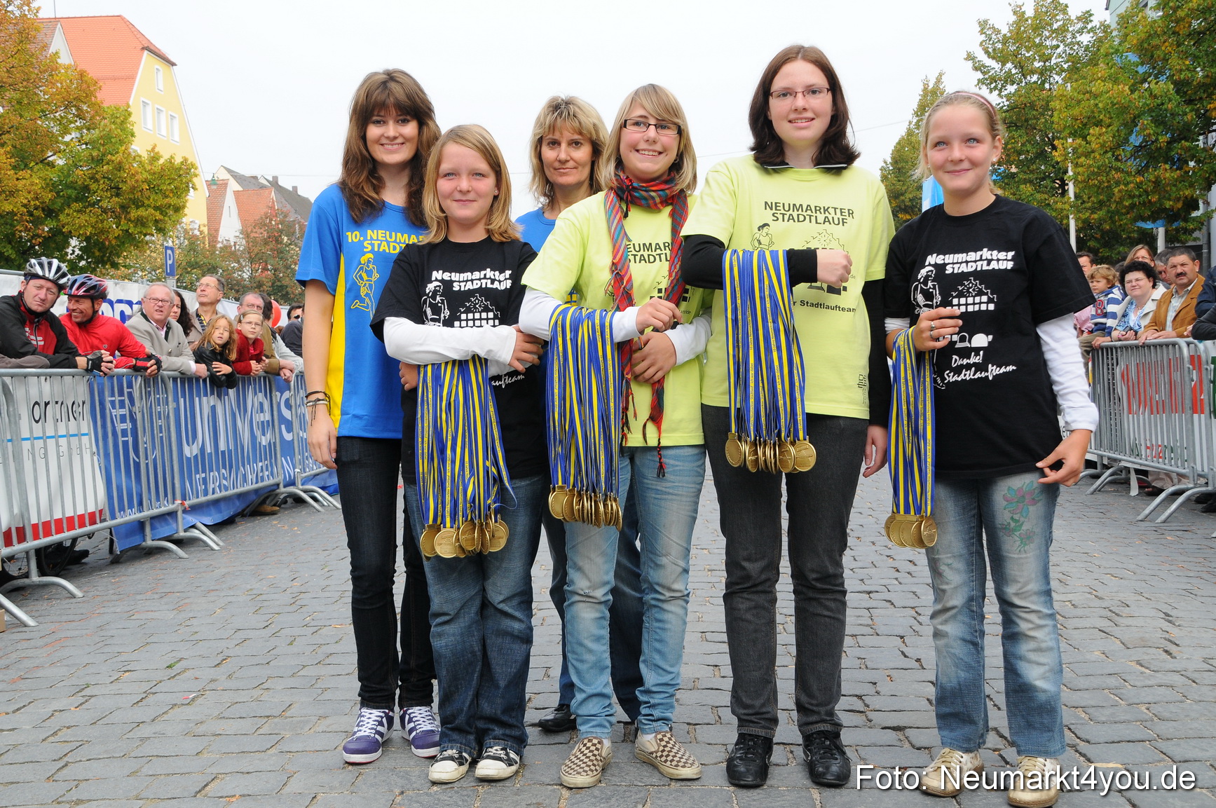 0001 Stadtlauf Neumarkt Zieleinlauf 200909