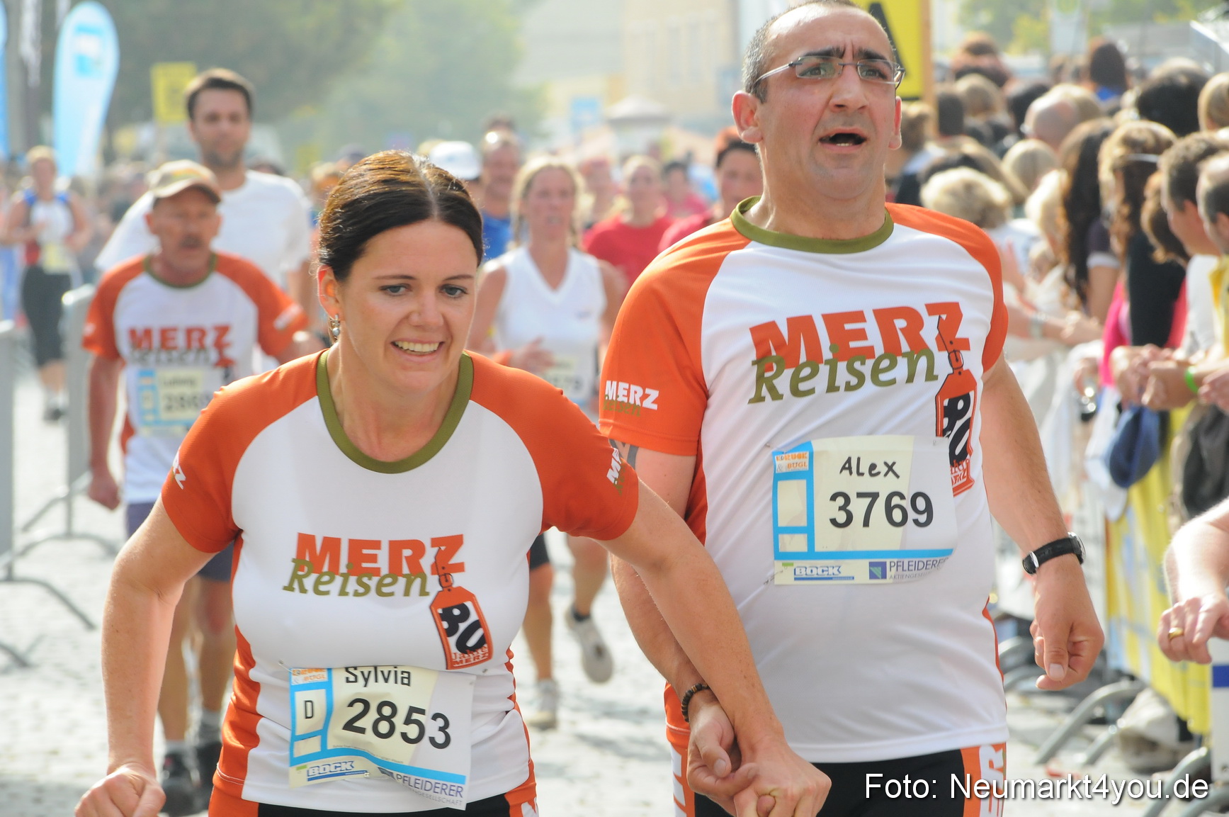 0069 Stadtlauf Neumarkt Zieleinlauf 200909