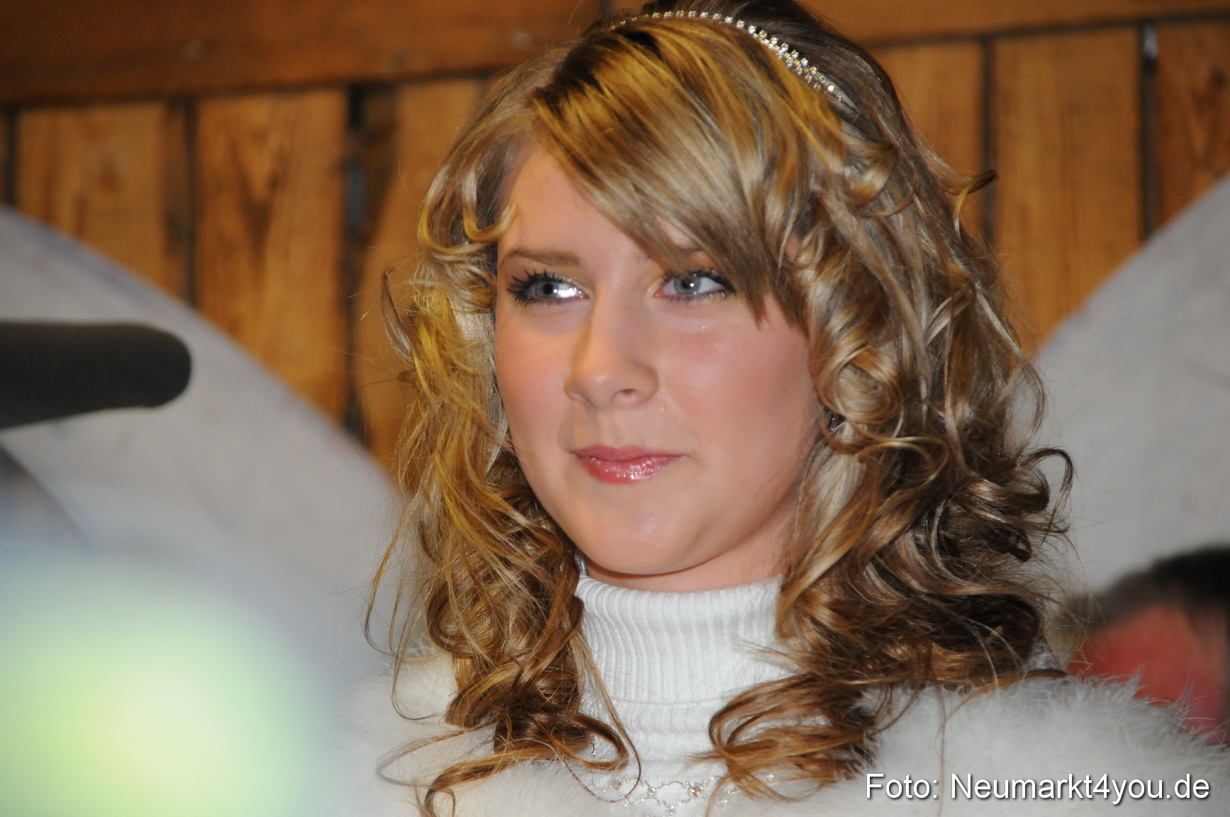 0009 Weihnachtsmarkt Neumarkt 261109