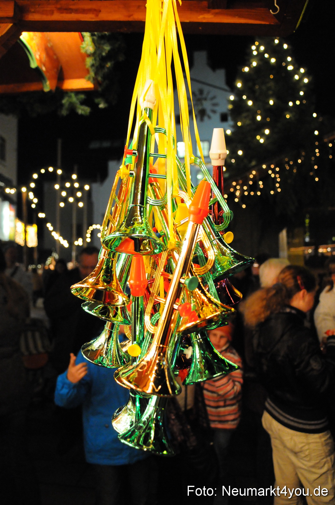 0025 Weihnachtsmarkt Neumarkt 261109