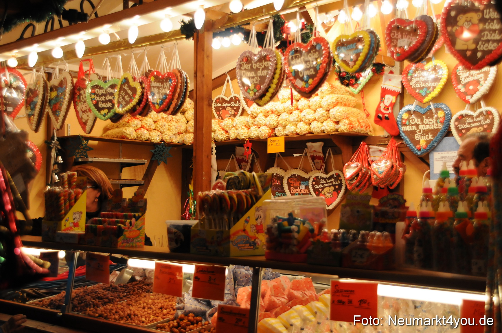 0026 Weihnachtsmarkt Neumarkt 261109