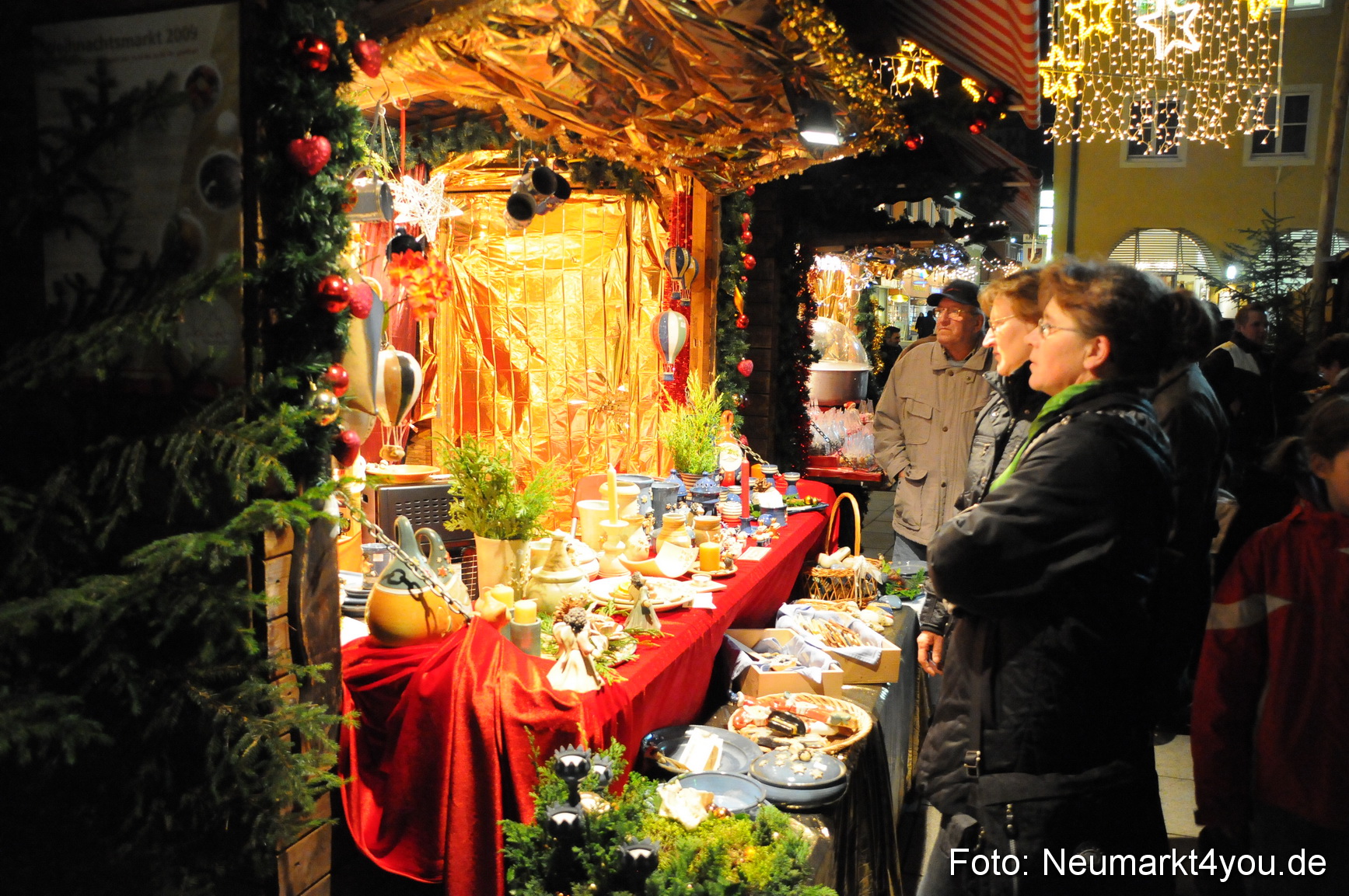 0032 Weihnachtsmarkt Neumarkt 261109