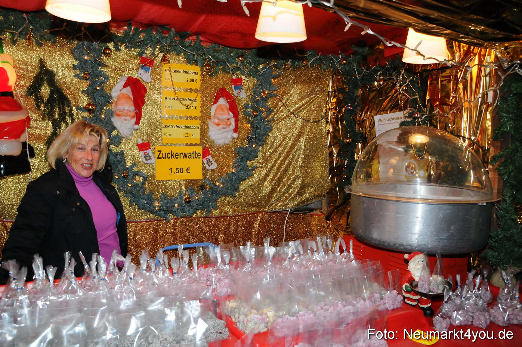 0034 Weihnachtsmarkt Neumarkt 261109