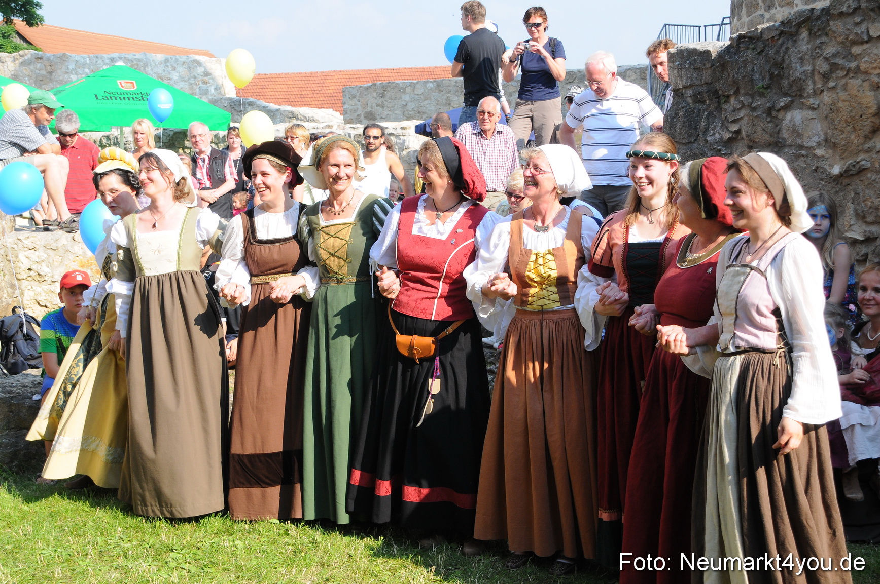 Wolfstein Burgruinenfest 260610 0017