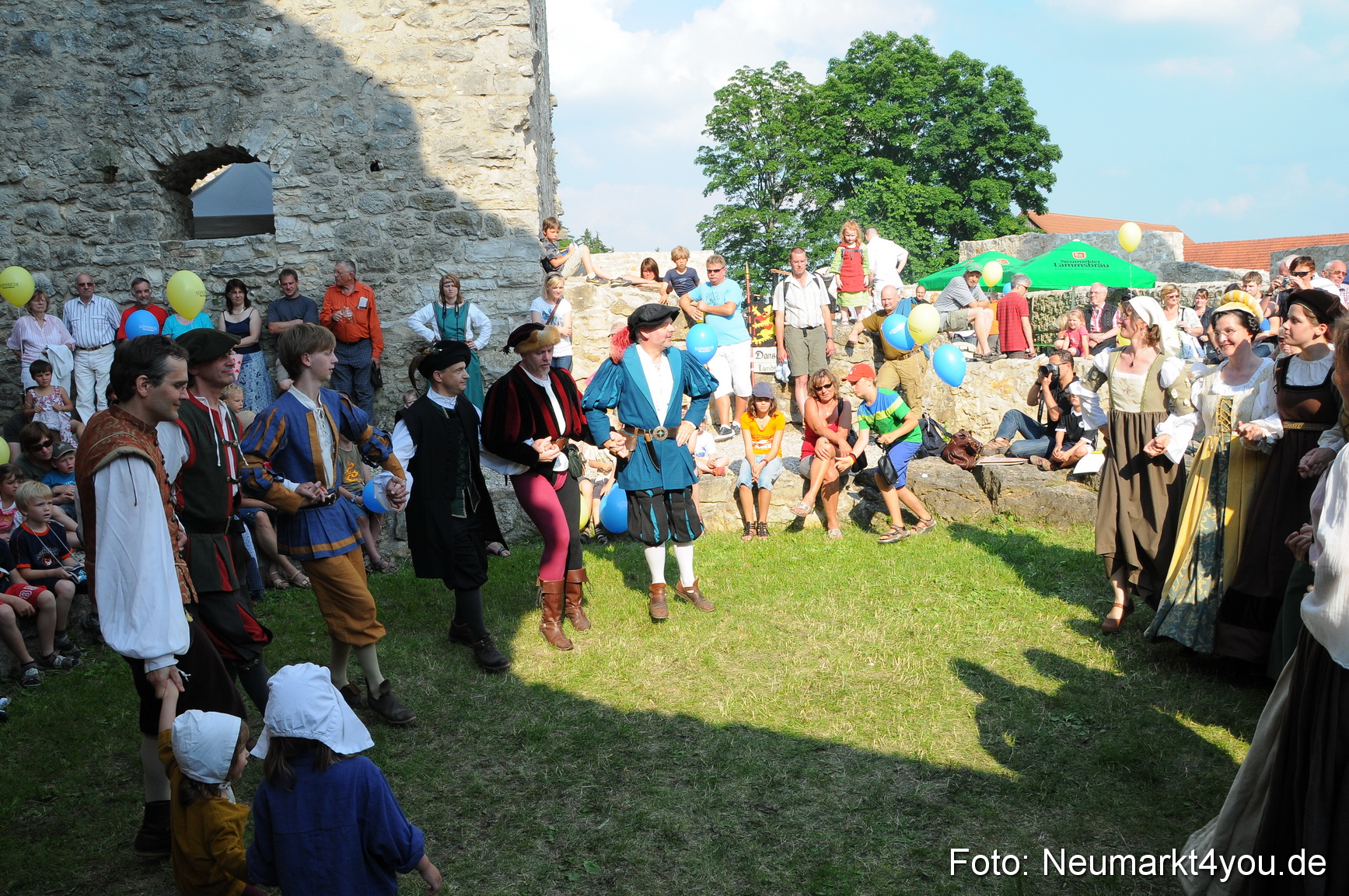 Wolfstein Burgruinenfest 260610 0020