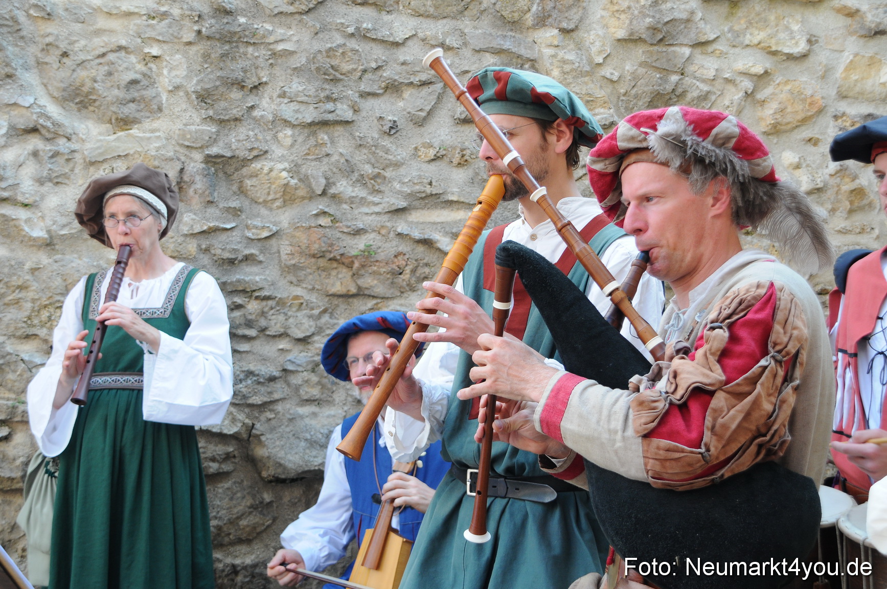 Wolfstein Burgruinenfest 260610 0023