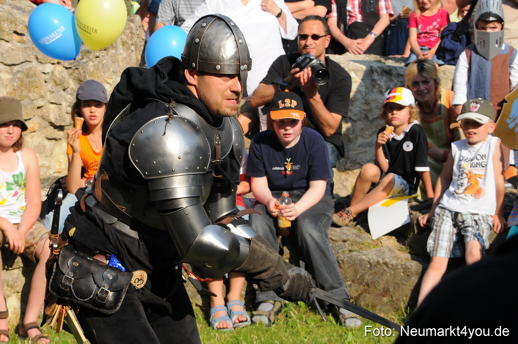 Wolfstein Burgruinenfest 260610 0026