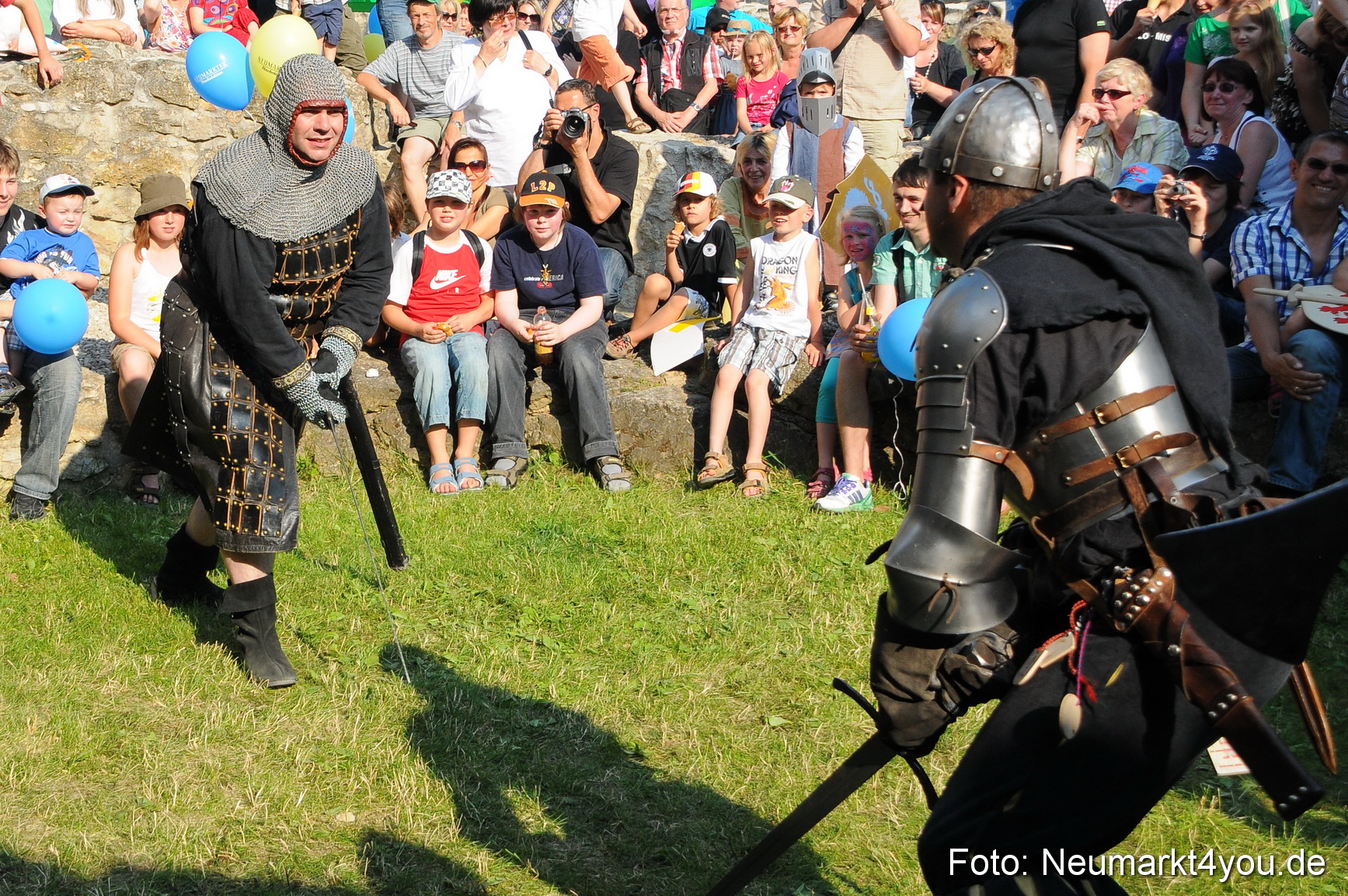 Wolfstein Burgruinenfest 260610 0027