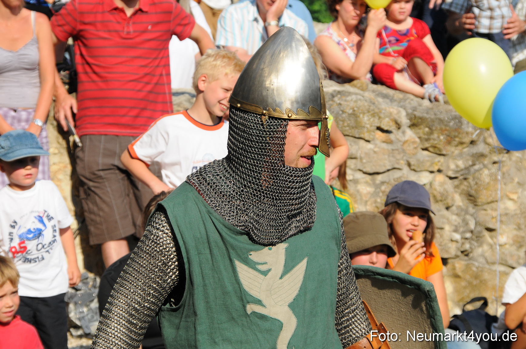 Wolfstein Burgruinenfest 260610 0033