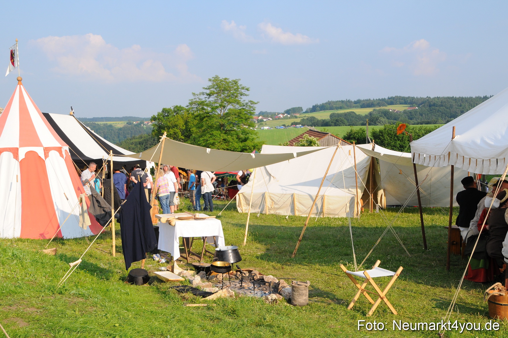 Wolfstein Burgruinenfest 260610 0048