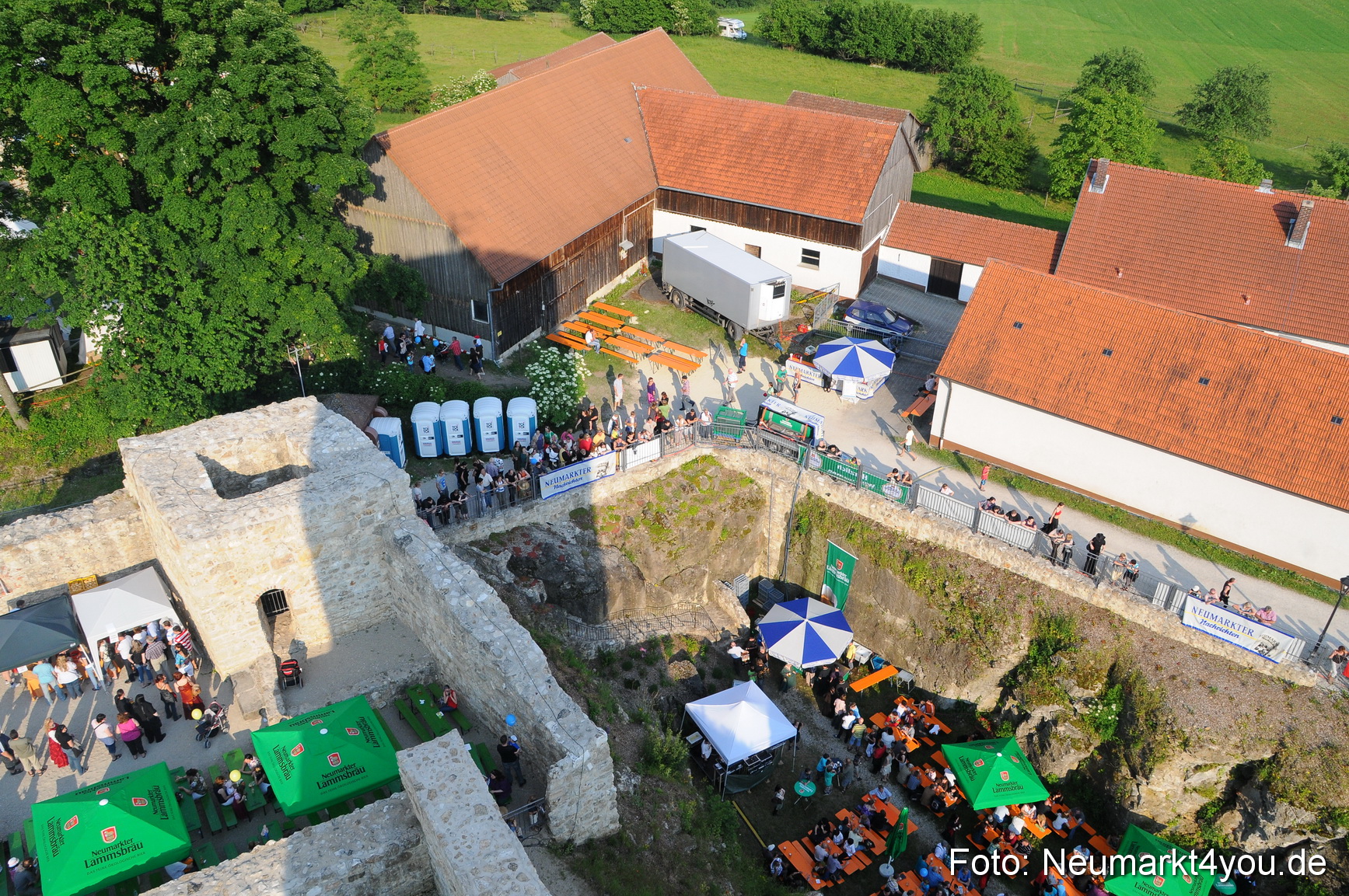 Wolfstein Burgruinenfest 260610 0054