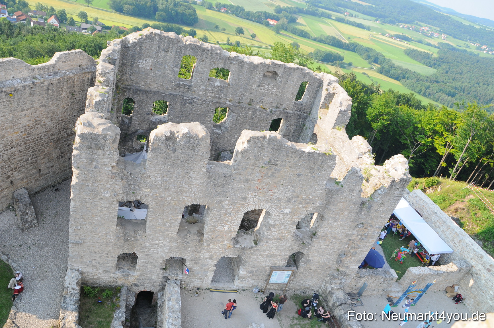 Wolfstein Burgruinenfest 260610 0056