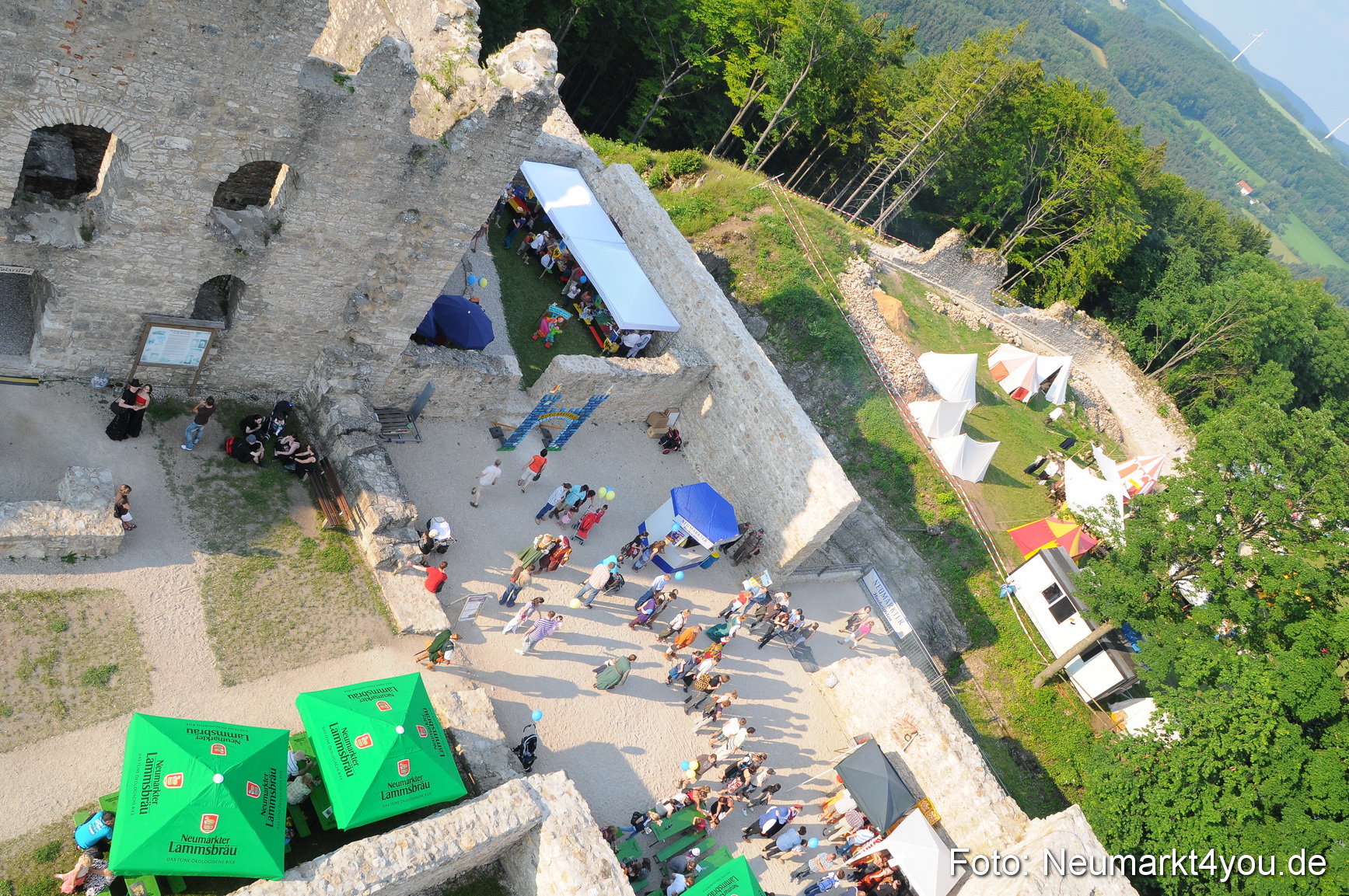 Wolfstein Burgruinenfest 260610 0058