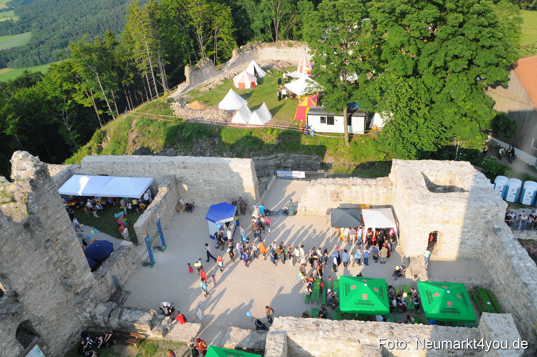 Wolfstein Burgruinenfest 260610 0059