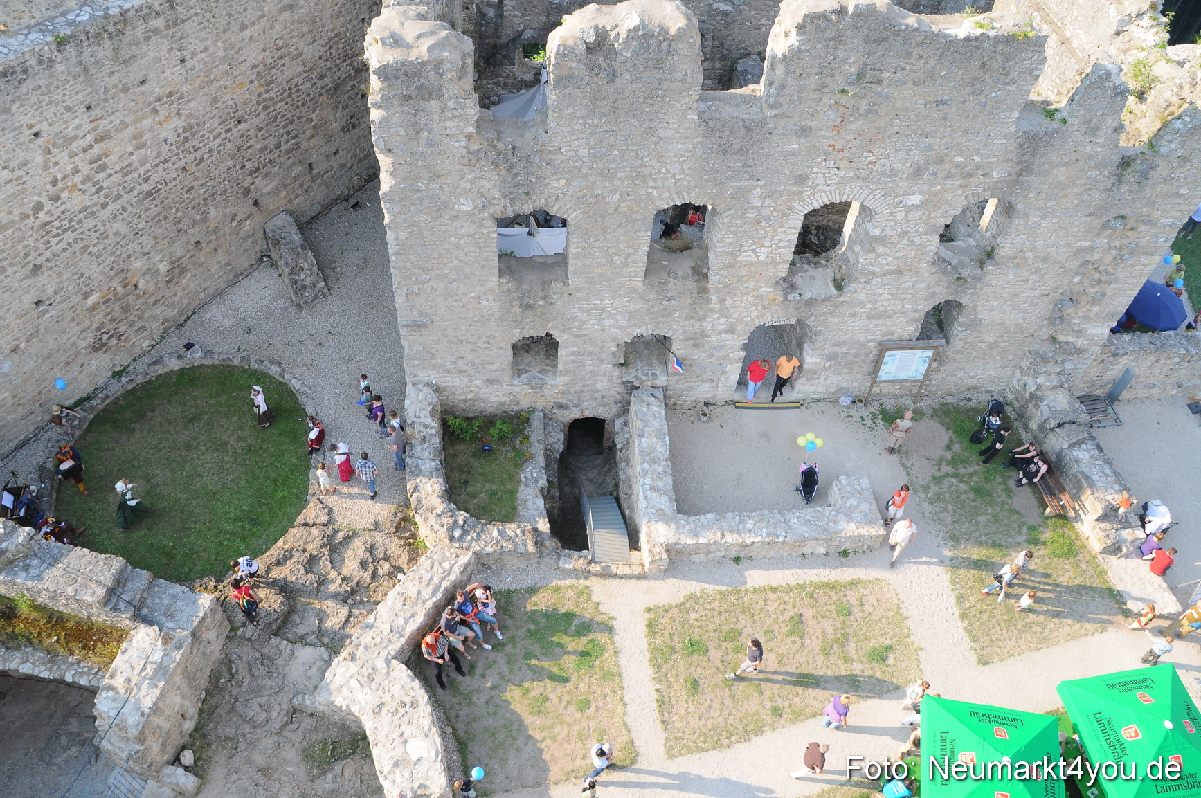 Wolfstein Burgruinenfest 260610 0061