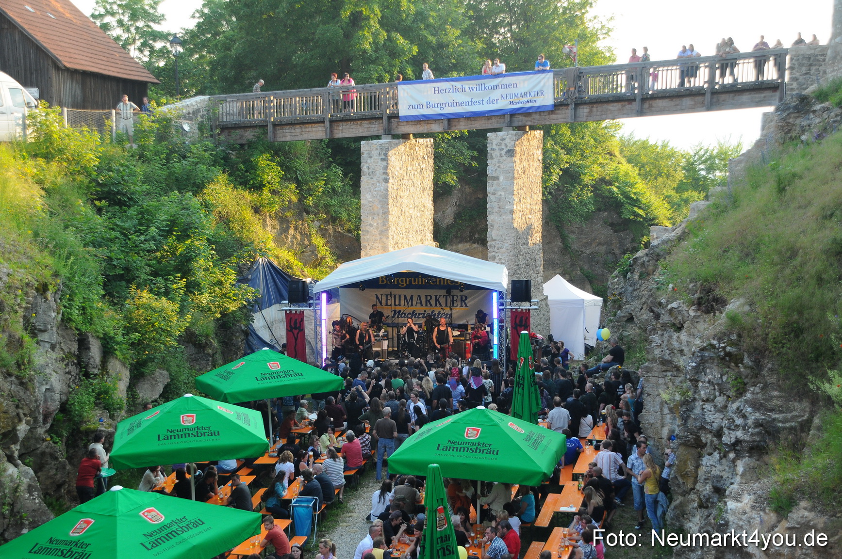 Wolfstein Burgruinenfest 260610 0082