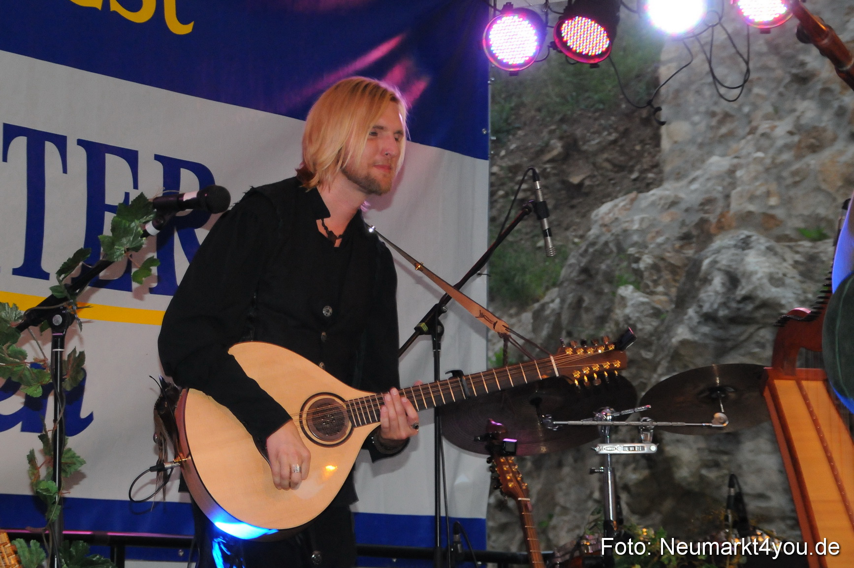 Wolfstein Burgruinenfest 260610 0091