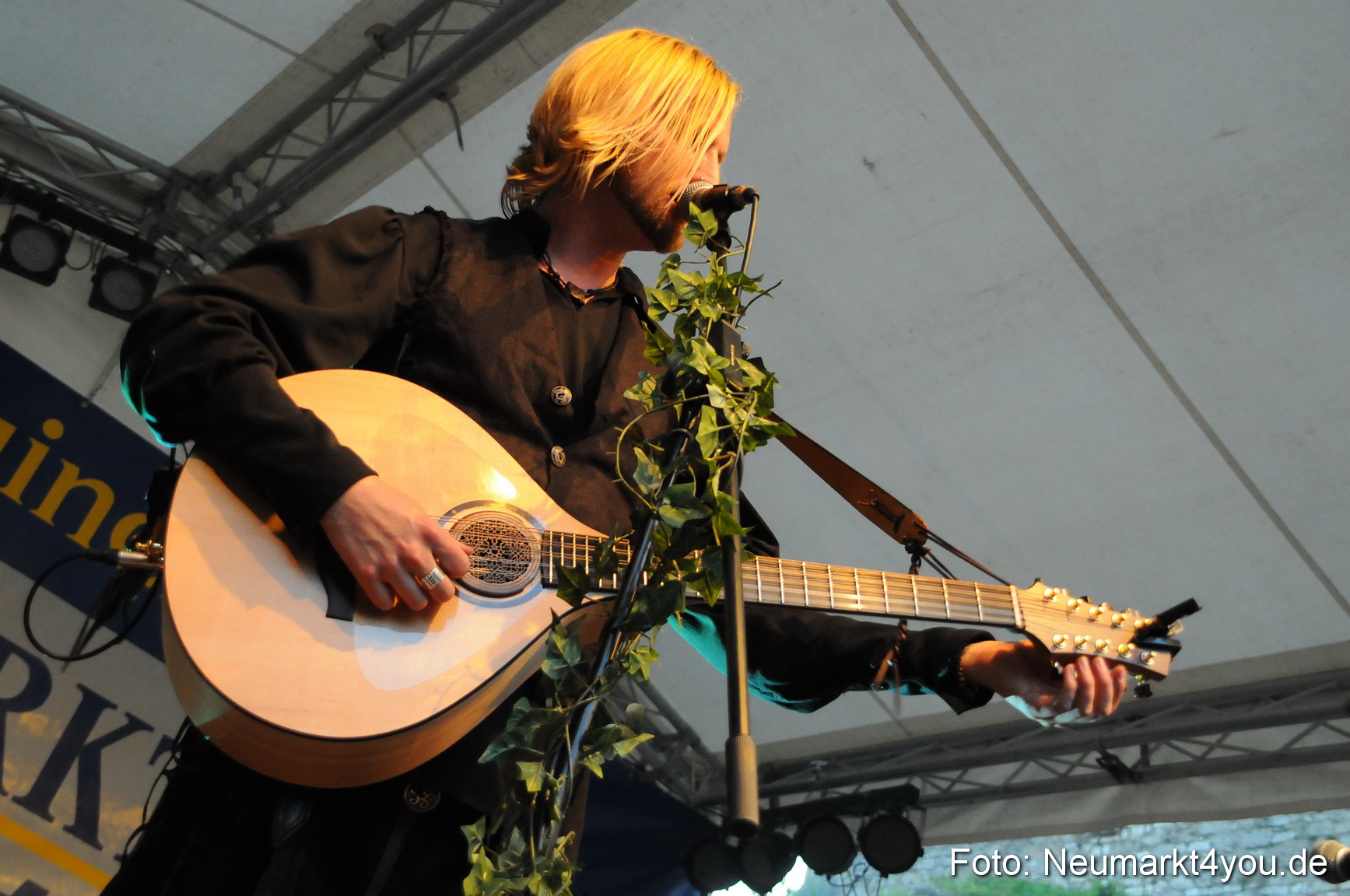 Wolfstein Burgruinenfest 260610 0095