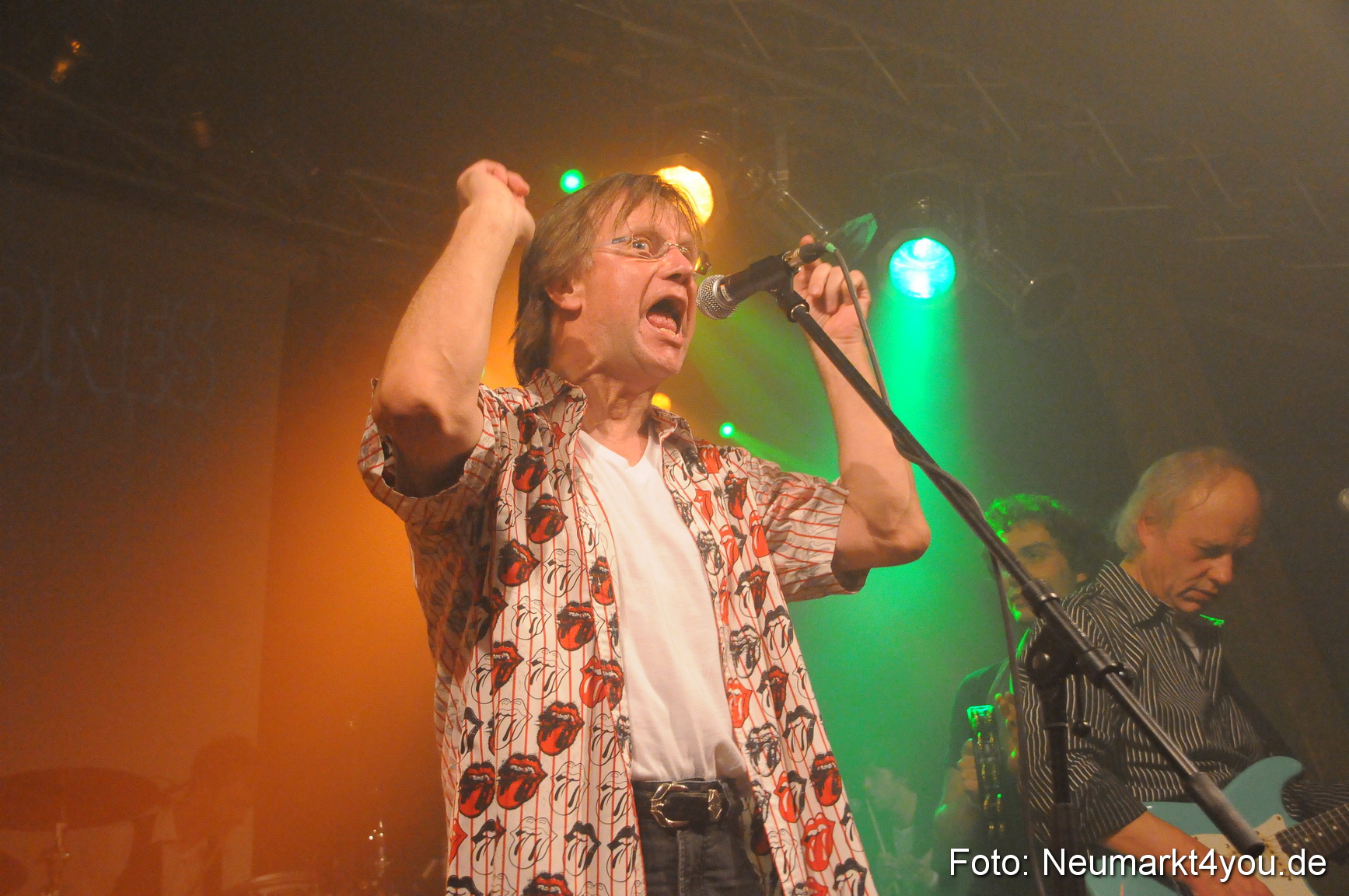 Converted Cocaine Crosscover 301010 0051