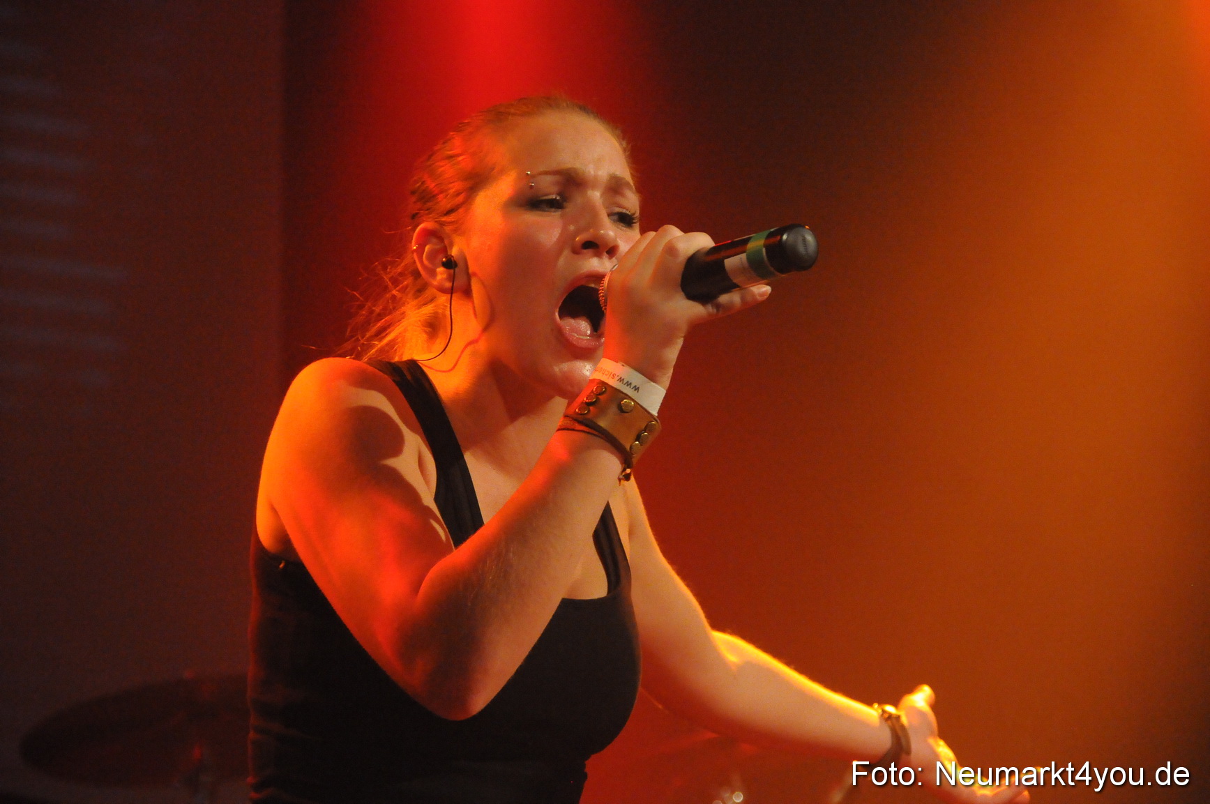 Converted Cocaine Crosscover 301010 0074