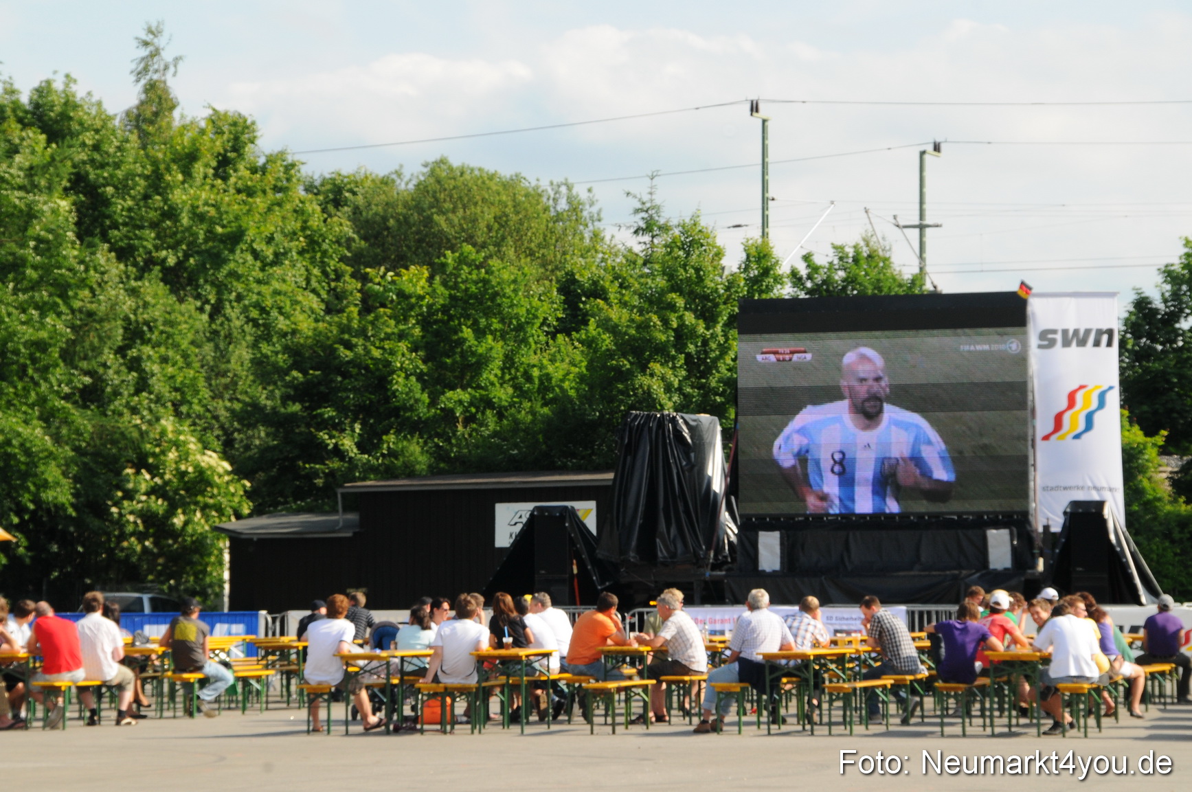 WM Fan Dorf Neumarkt 2010 0001