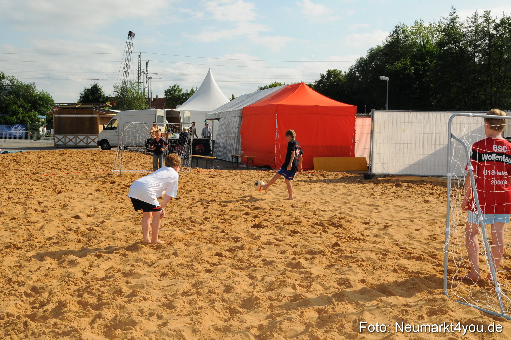 WM Fan Dorf Neumarkt 2010 0003