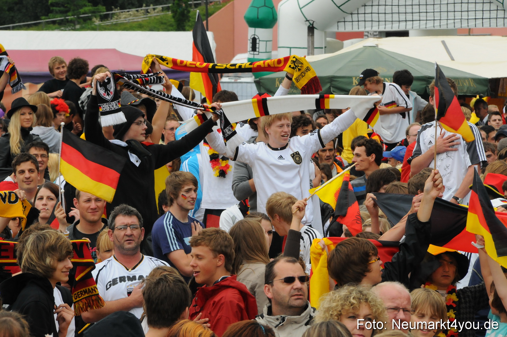 Deutschland Serbien 180610 0020