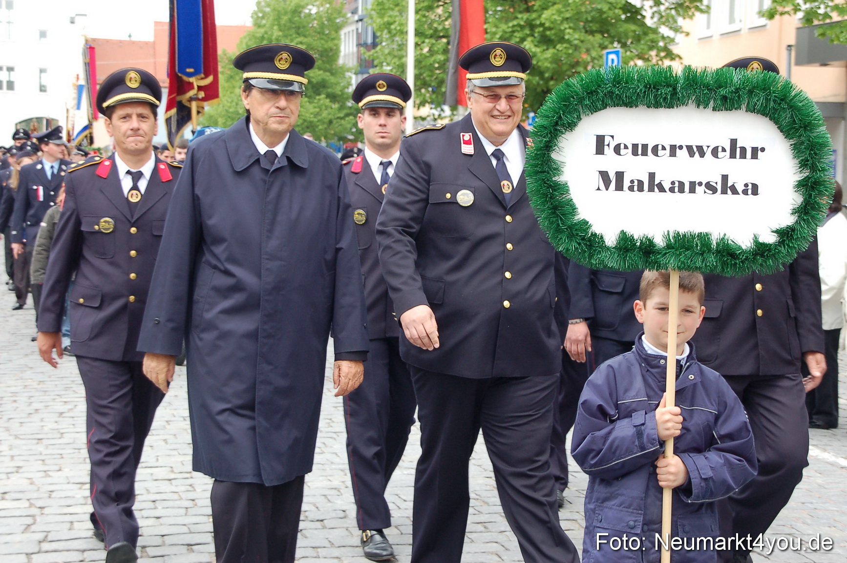 Festzug 150 Jahre Feuerwehr Neumarkt 160510 0017