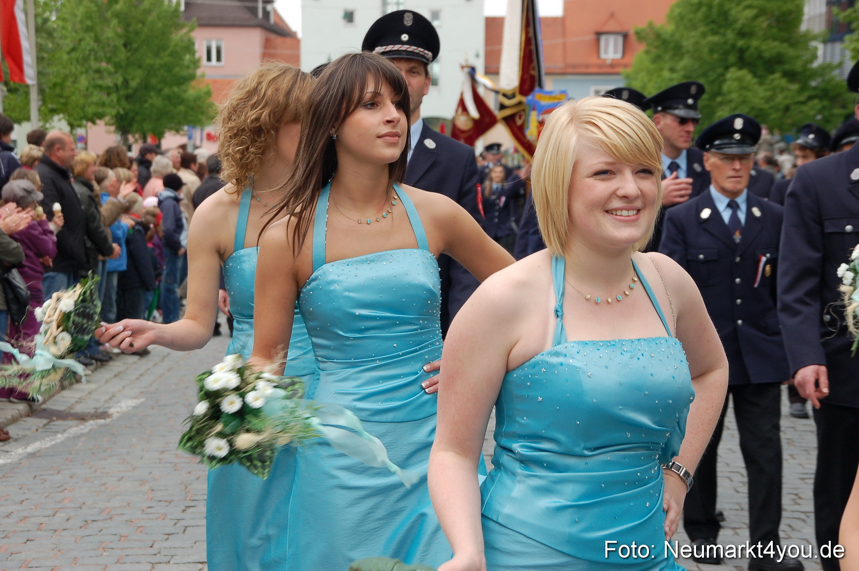 Festzug 150 Jahre Feuerwehr Neumarkt 160510 0022