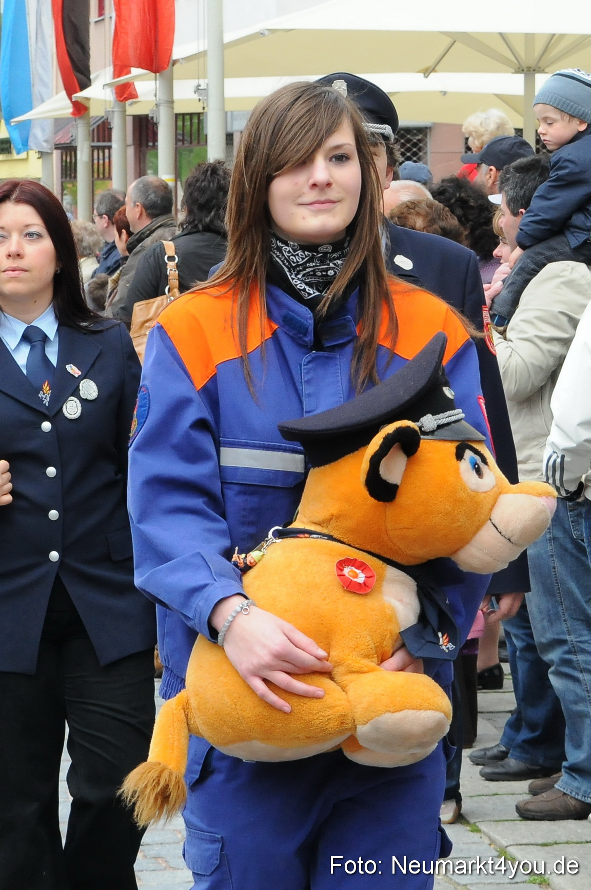 Festzug 150 Jahre Feuerwehr Neumarkt 160510 0054