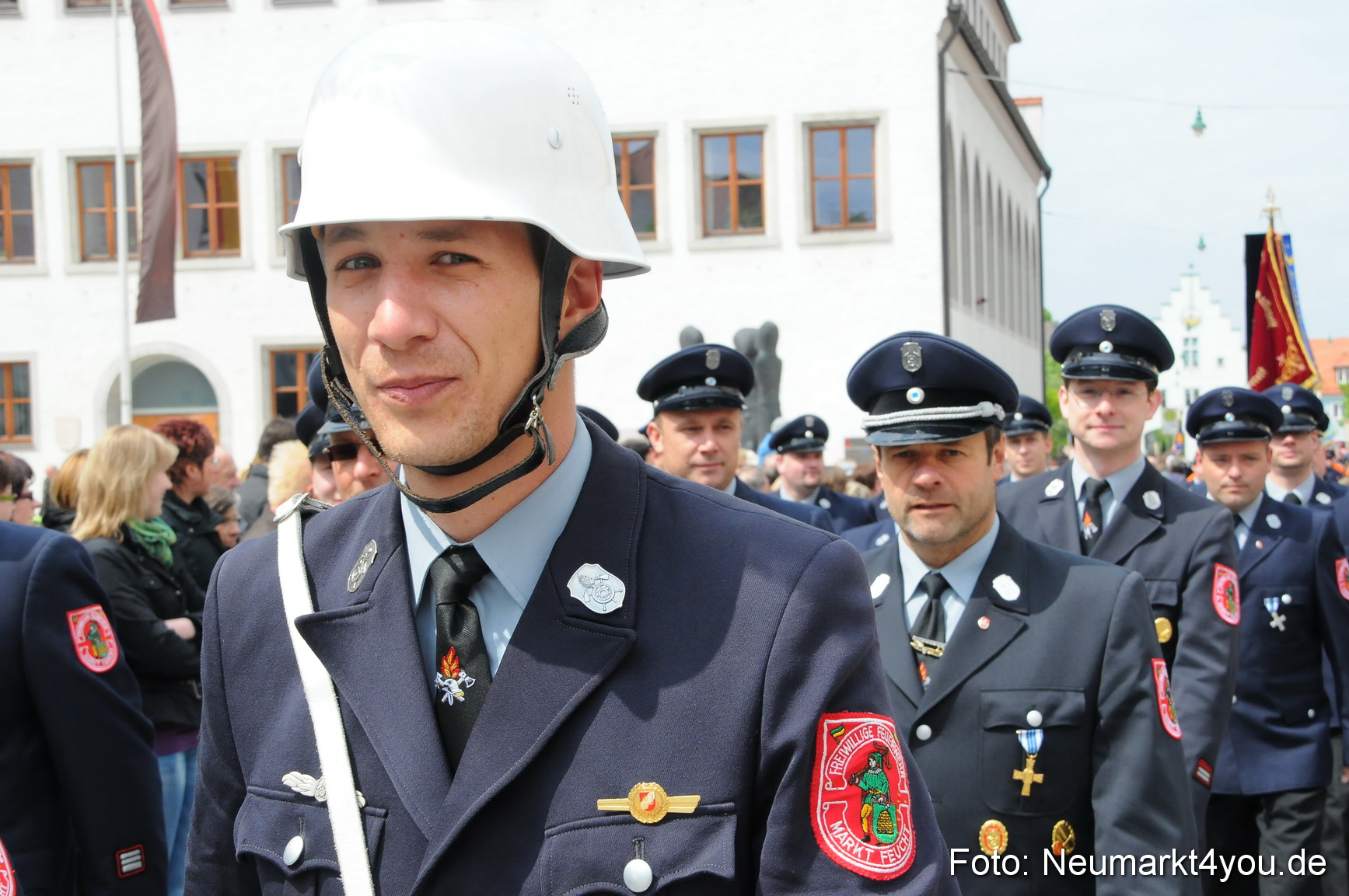 Festzug 150 Jahre Feuerwehr Neumarkt 160510 0091