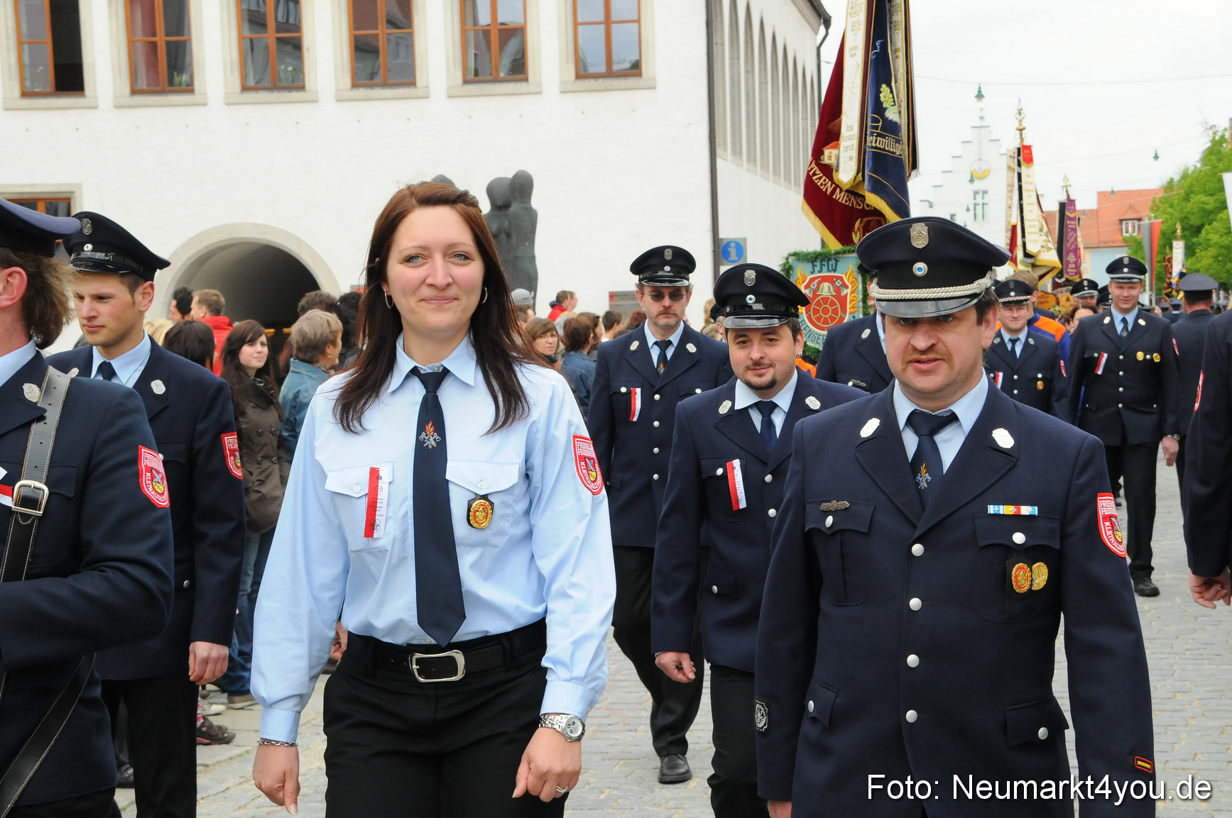 Festzug 150 Jahre Feuerwehr Neumarkt 160510 0130