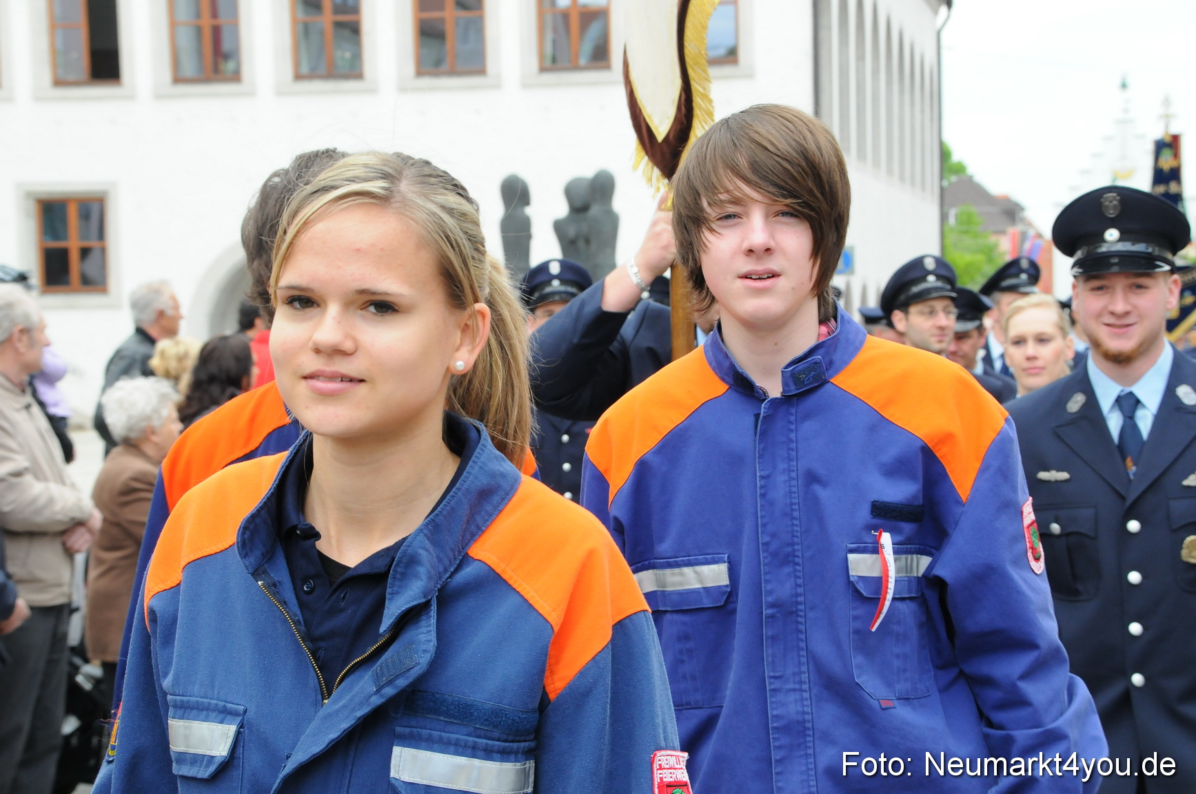 Festzug 150 Jahre Feuerwehr Neumarkt 160510 0136
