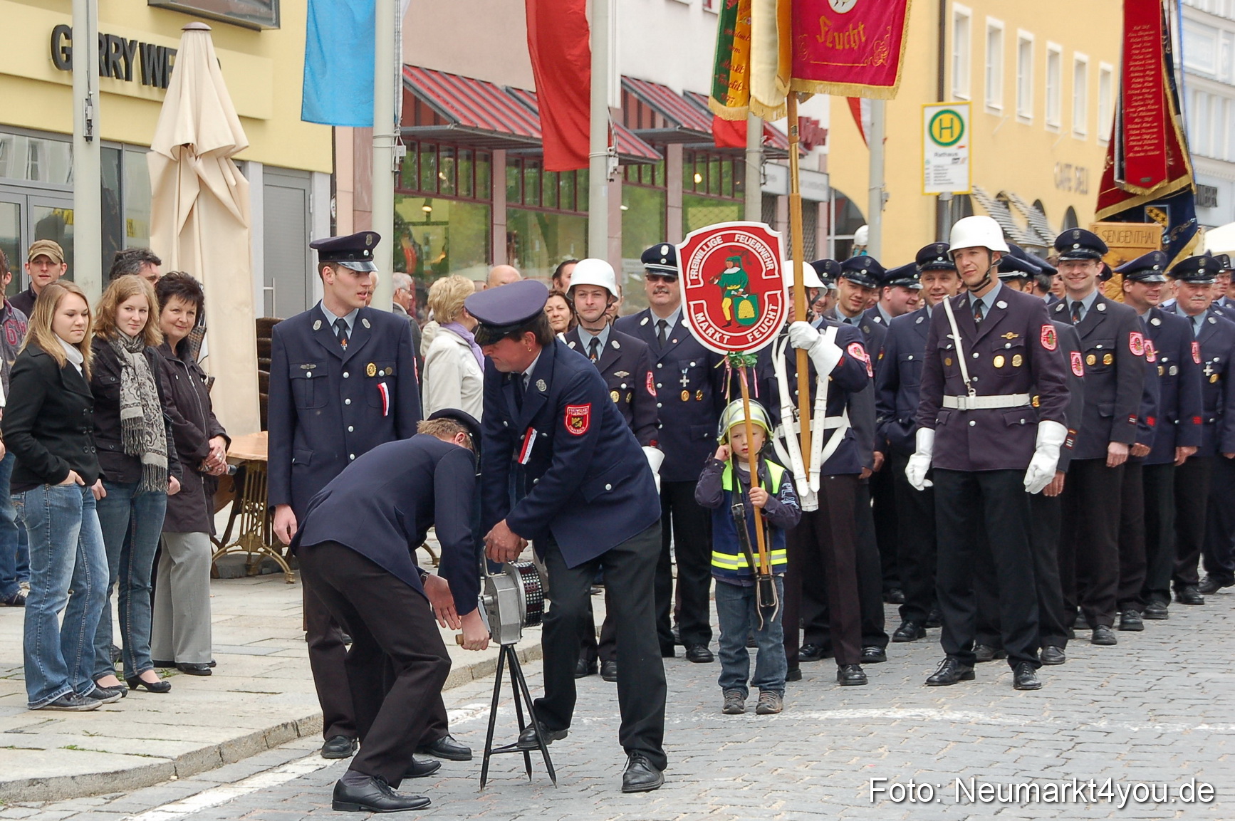 Festzug 150 Jahre Feuerwehr Neumarkt 160510 0168