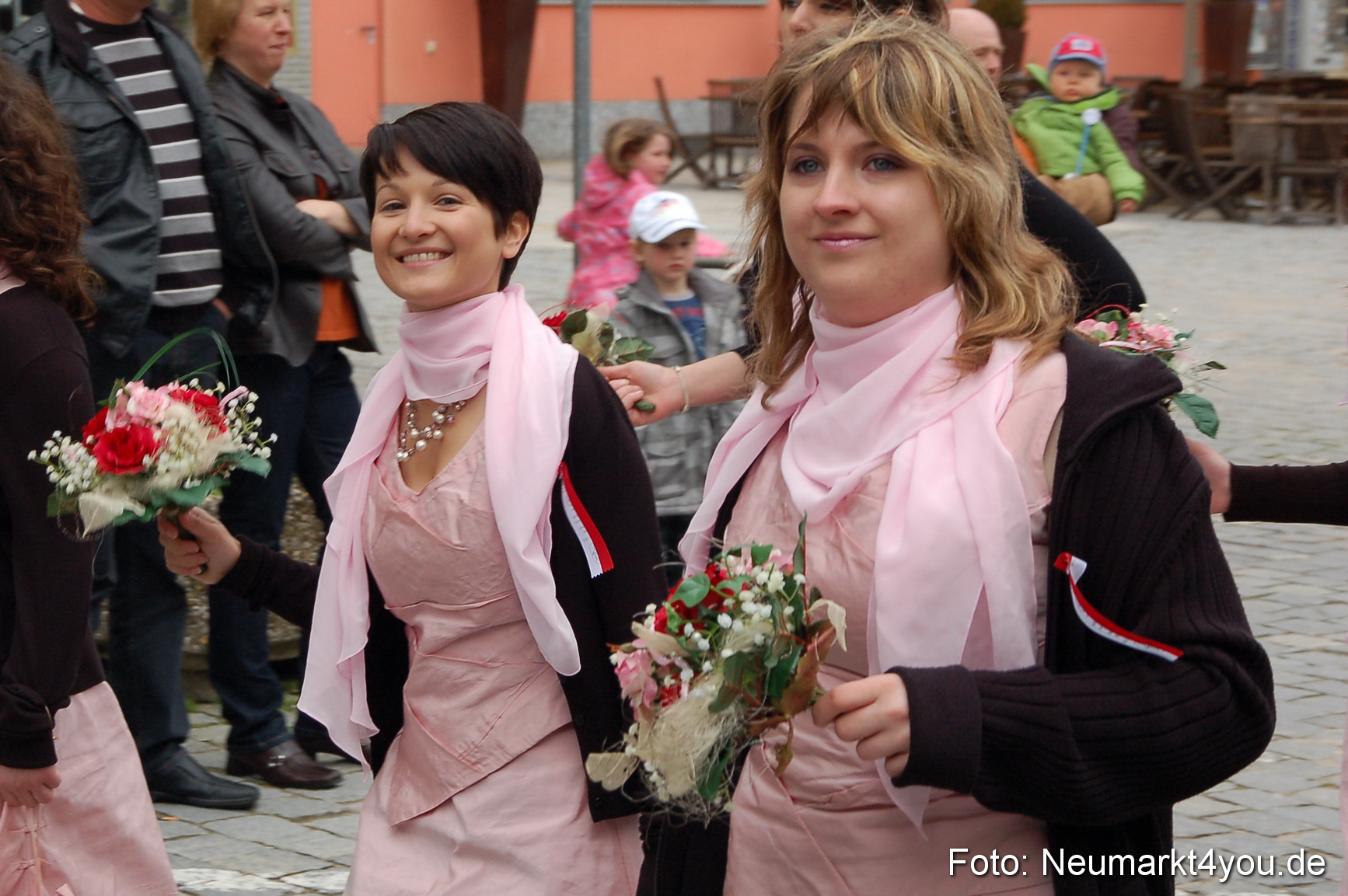 Festzug 150 Jahre Feuerwehr Neumarkt 160510 0183