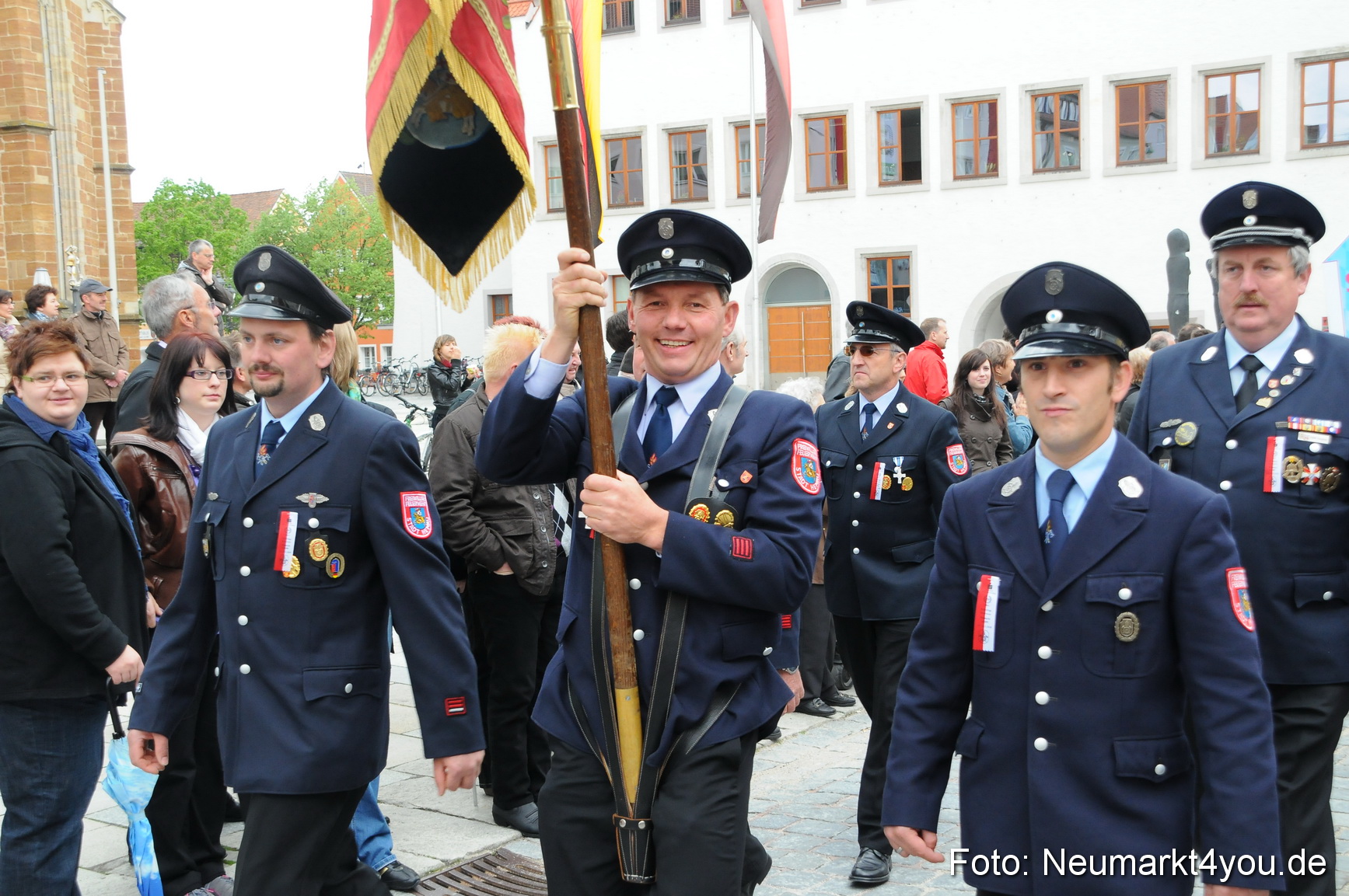 Festzug 150 Jahre Feuerwehr Neumarkt 160510 0186