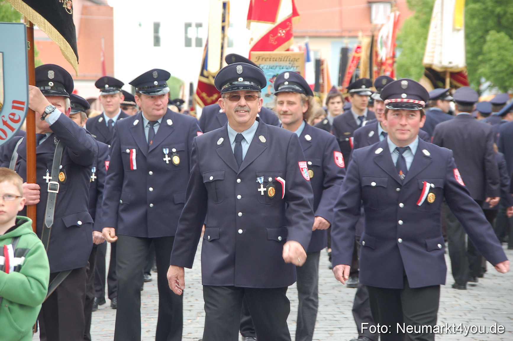 Festzug 150 Jahre Feuerwehr Neumarkt 160510 0191
