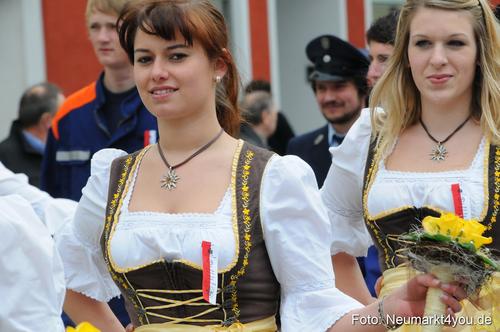 Festzug 150 Jahre Feuerwehr Neumarkt 160510 0216