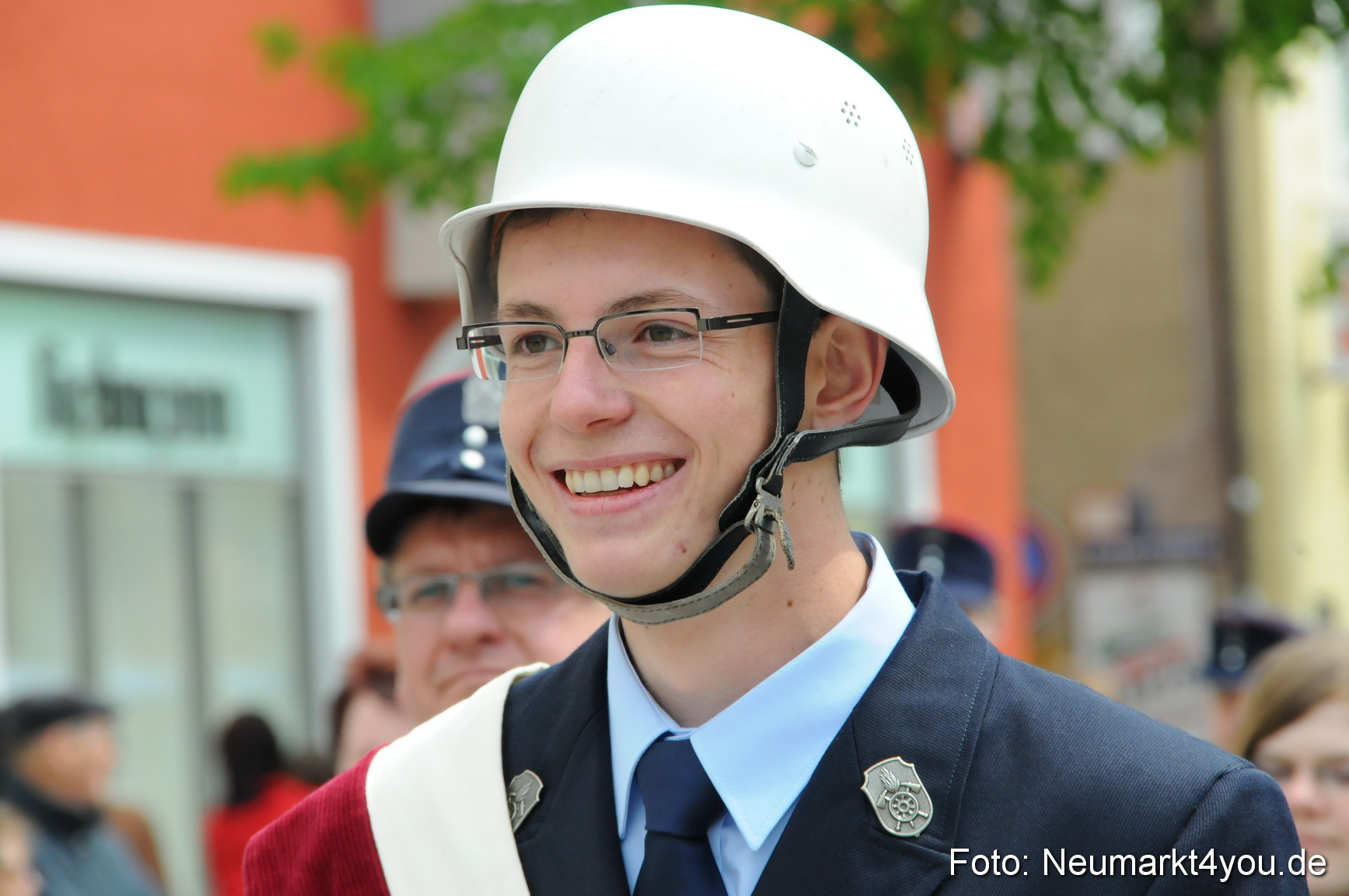 Festzug 150 Jahre Feuerwehr Neumarkt 160510 0227