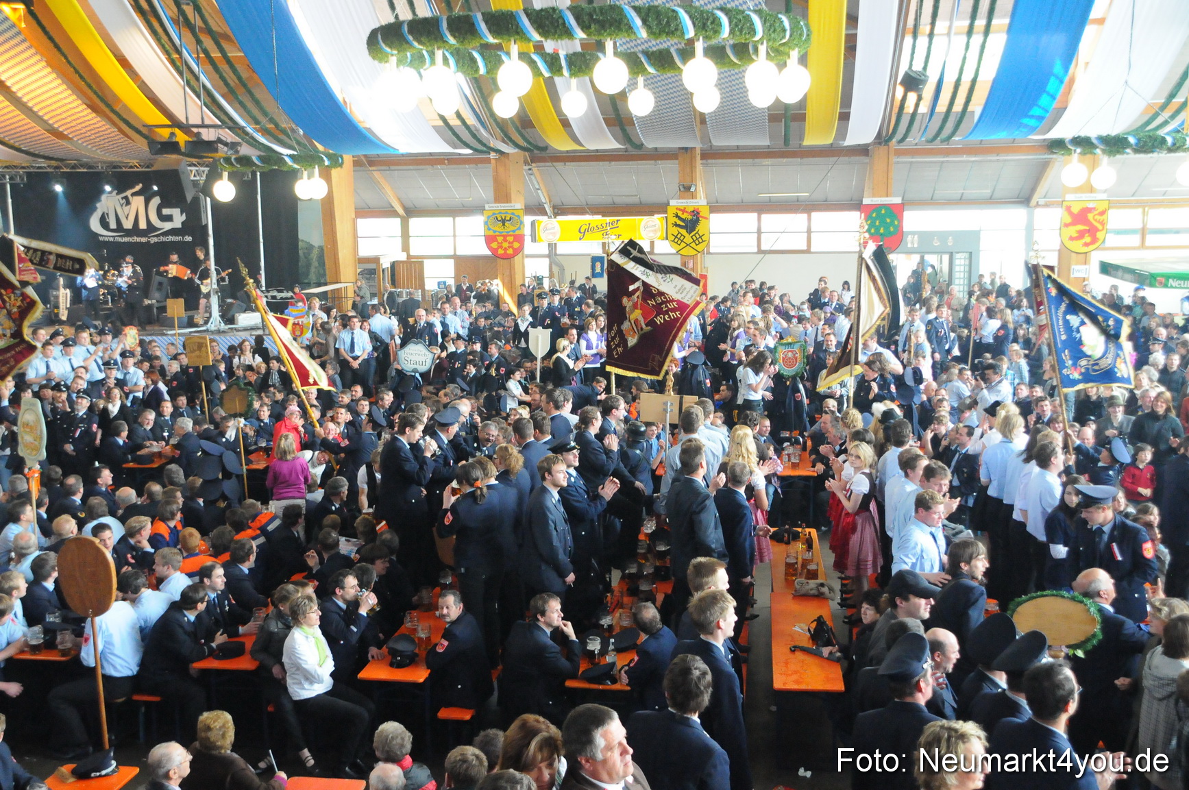 Festzug 150 Jahre Feuerwehr Neumarkt 160510 0237